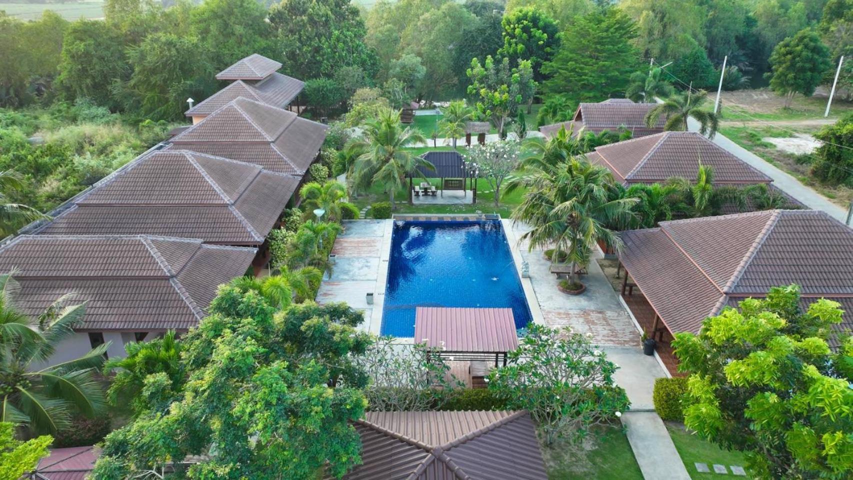 Waterside Resort