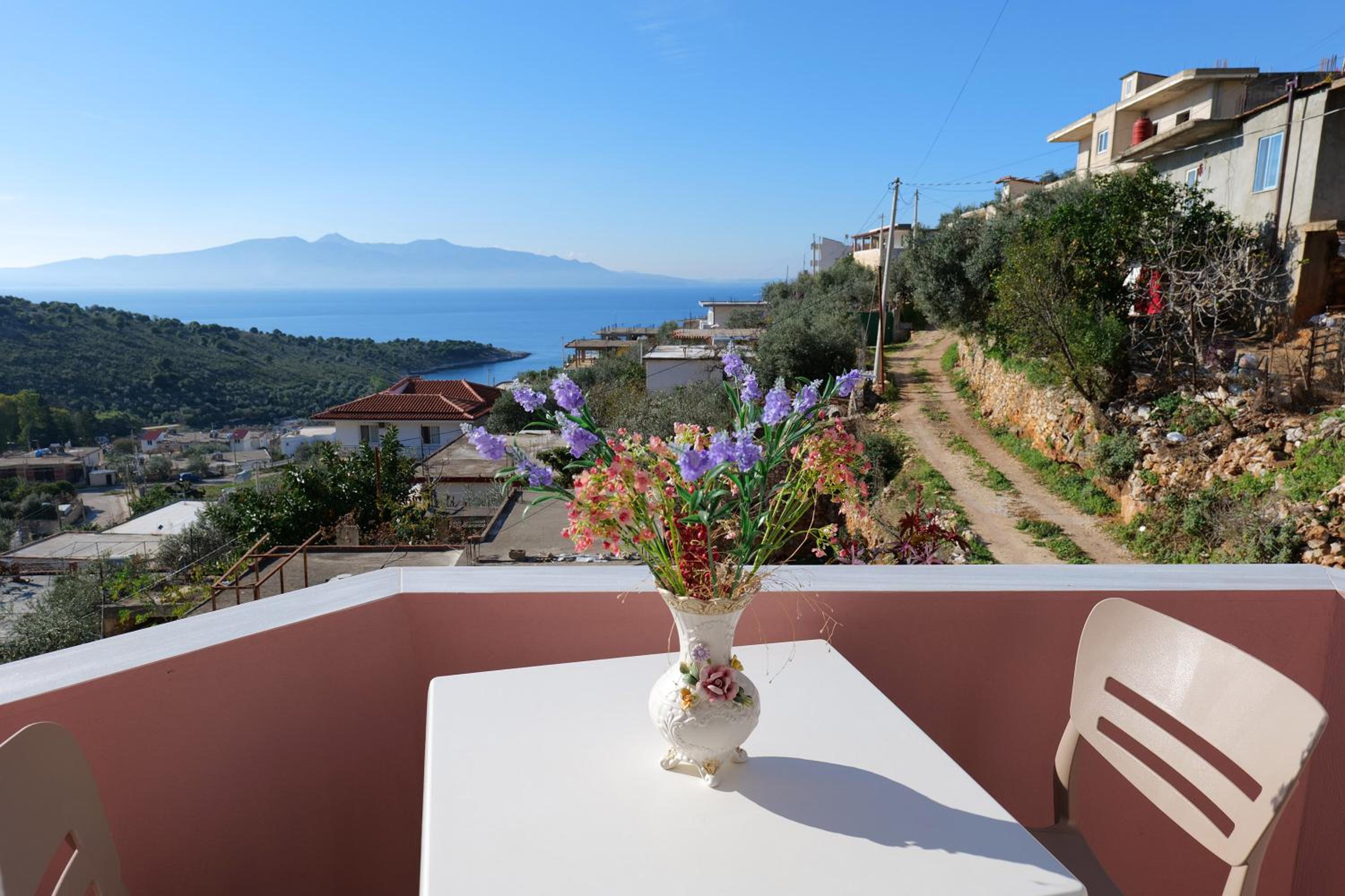 Pink Holiday Sarande