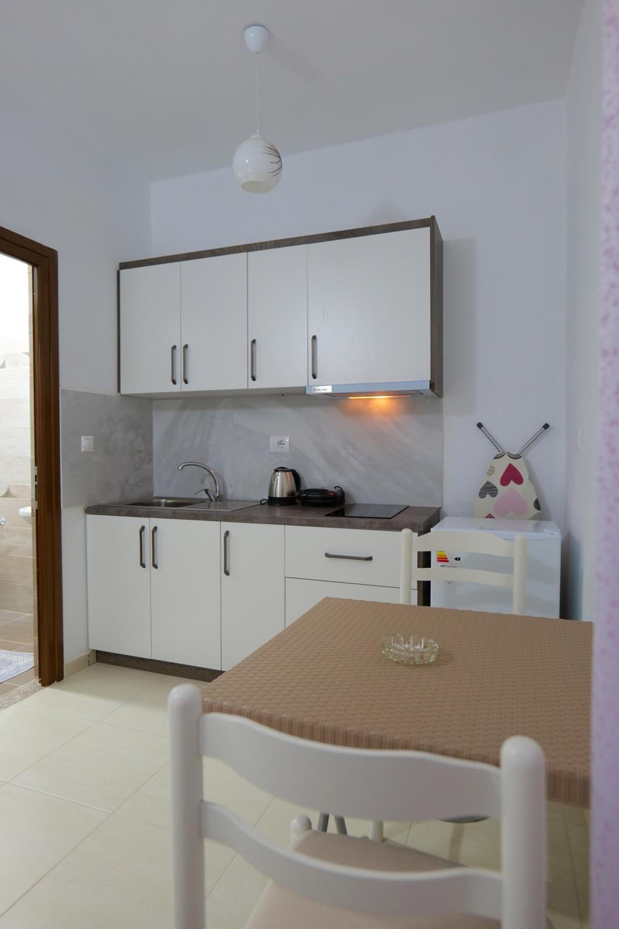 Pink Holiday Sarande