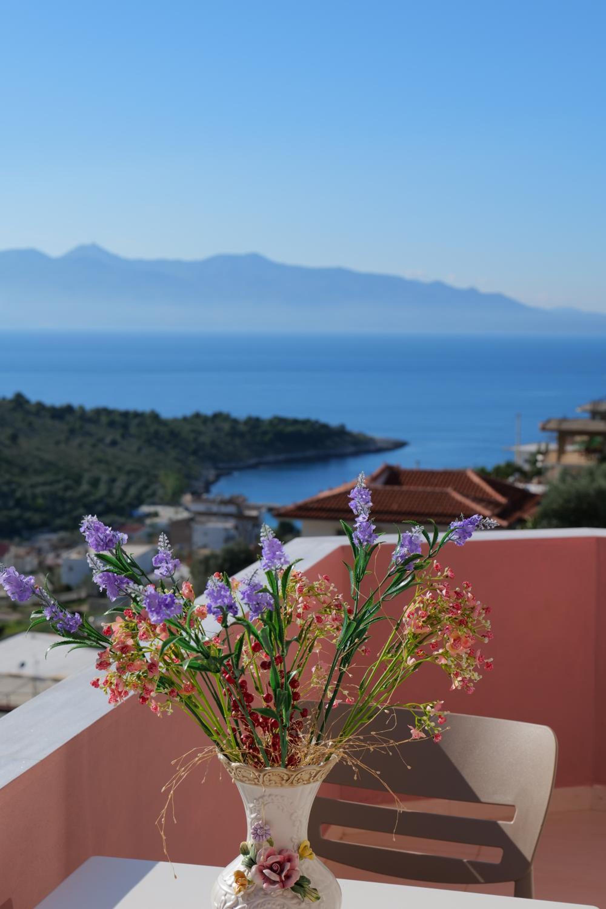 Pink Holiday Sarande