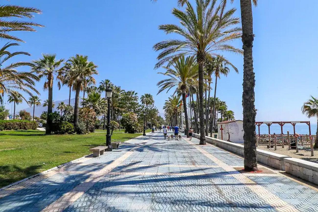 San Pedro beachside apartment