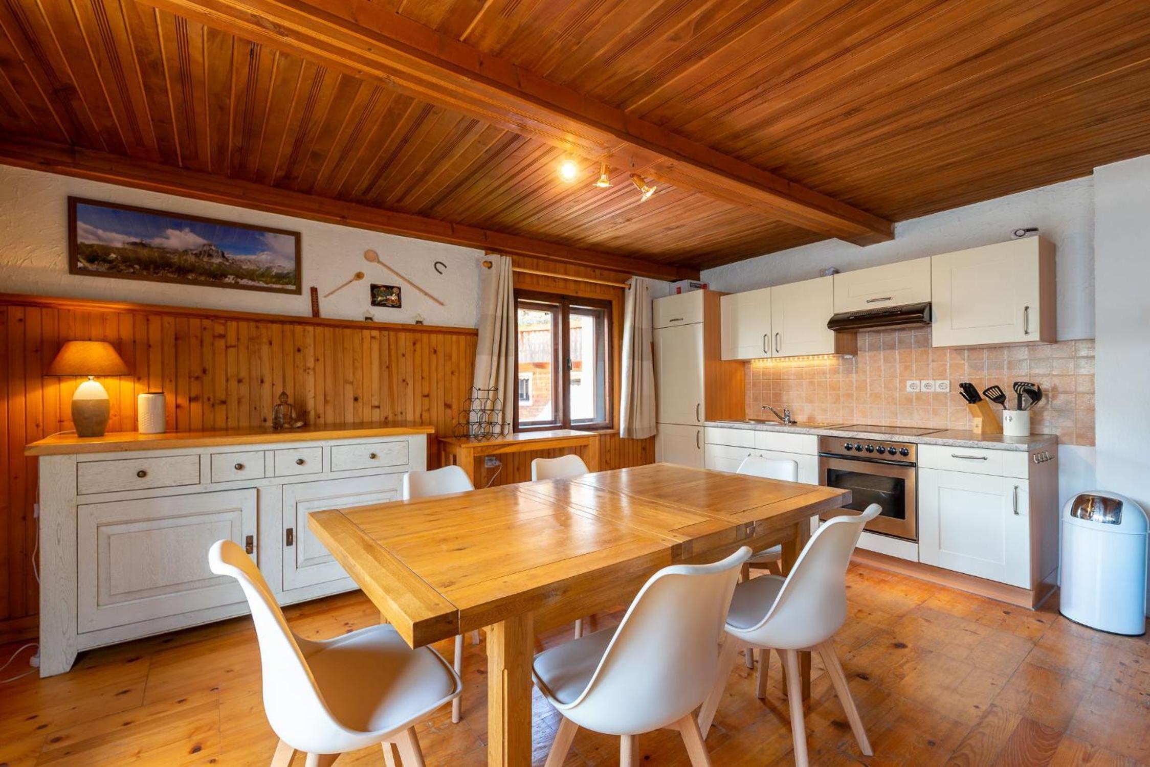 Rudnica House view 5