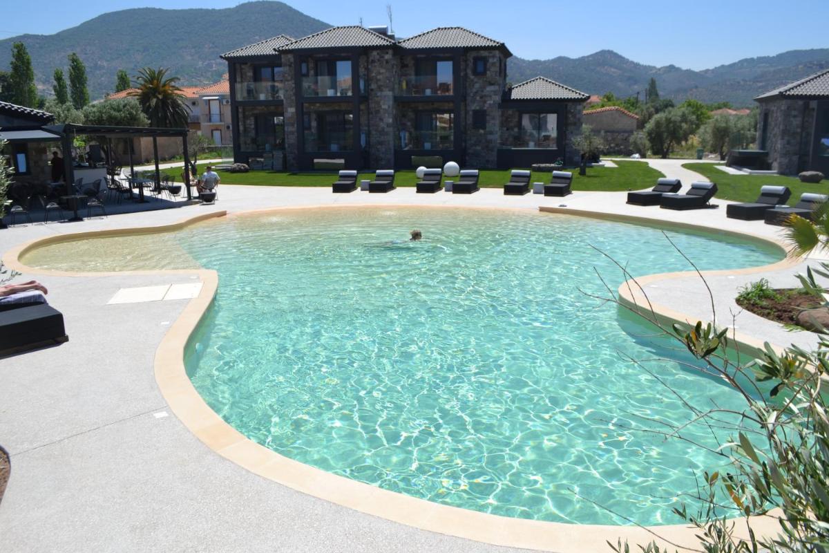 Hotel Niki Luxury Apartments Niki Suites Petra - Image 1