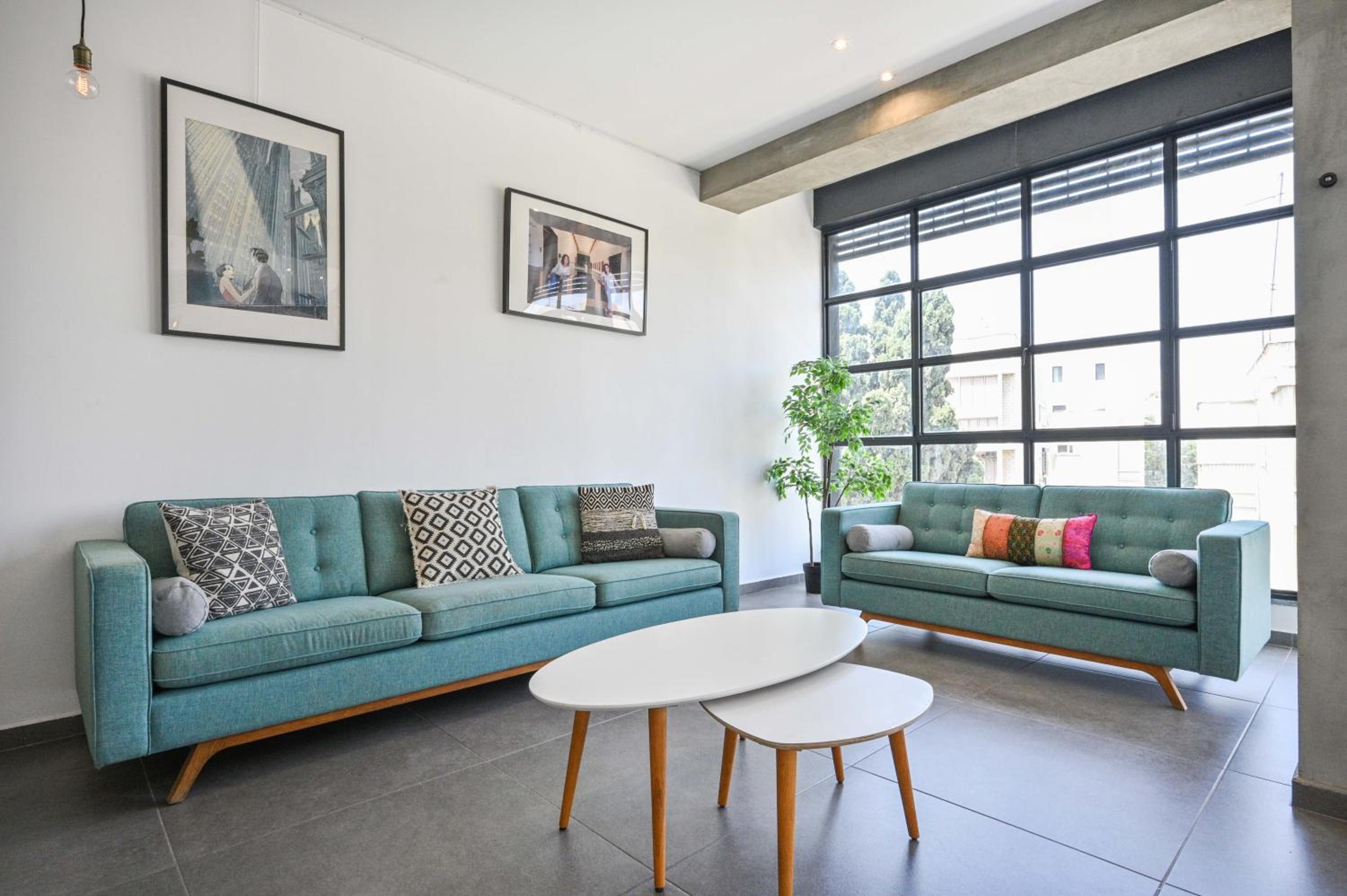 Designer 2BR in Rembrandt street by HolyGuest view 5