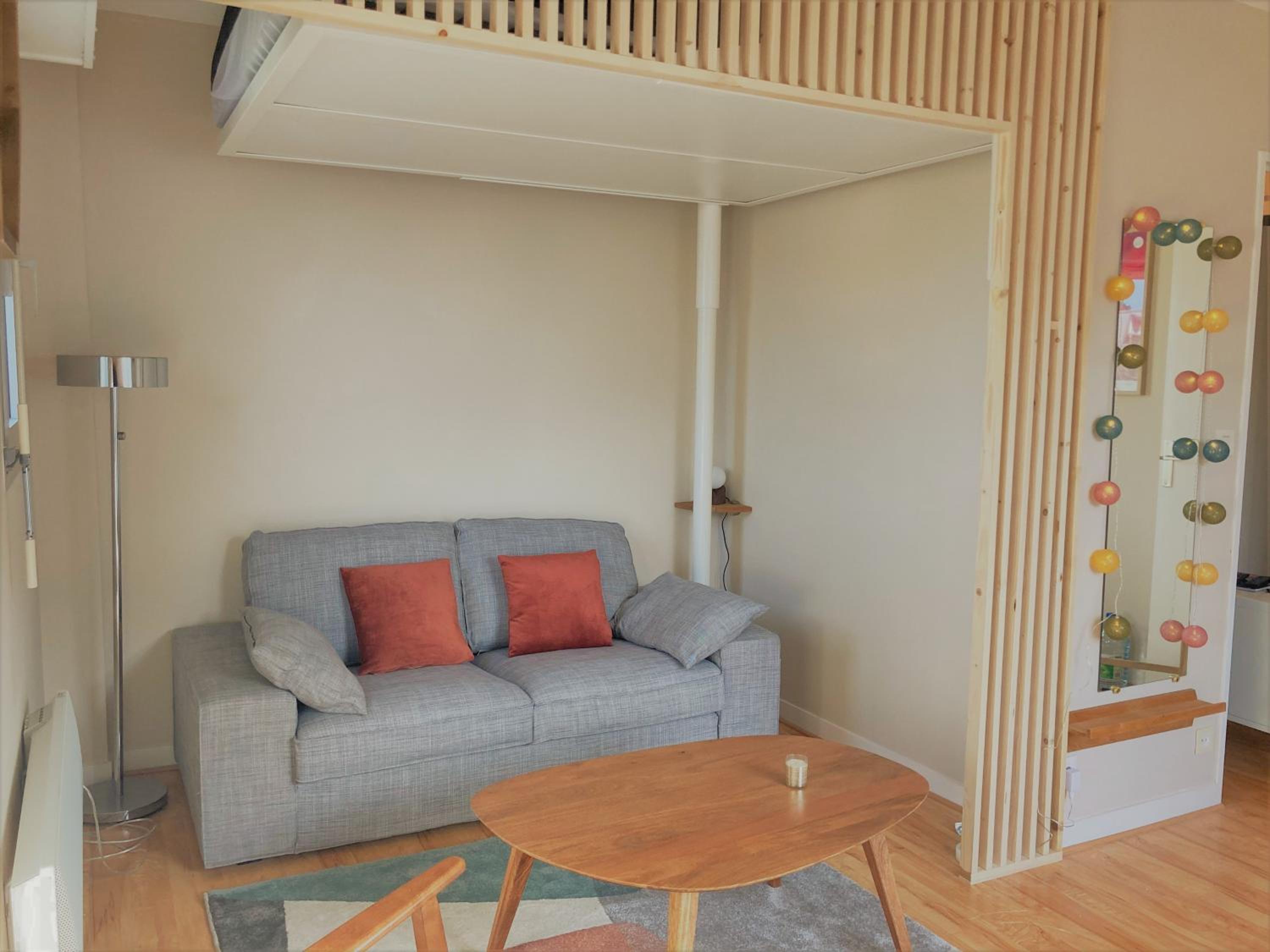 Studio proche plage balcon et parking