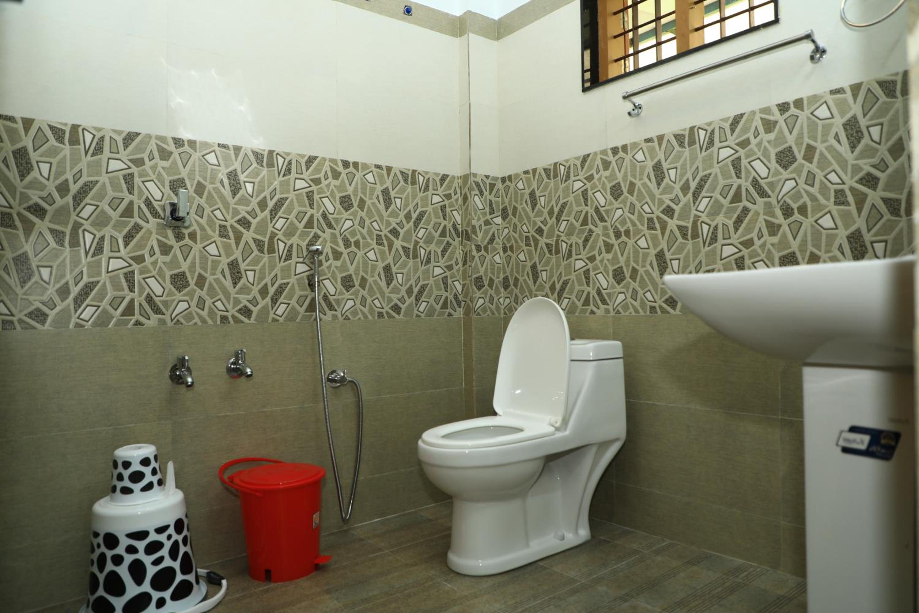 Water Gate Tourist Home and Resorts view 4