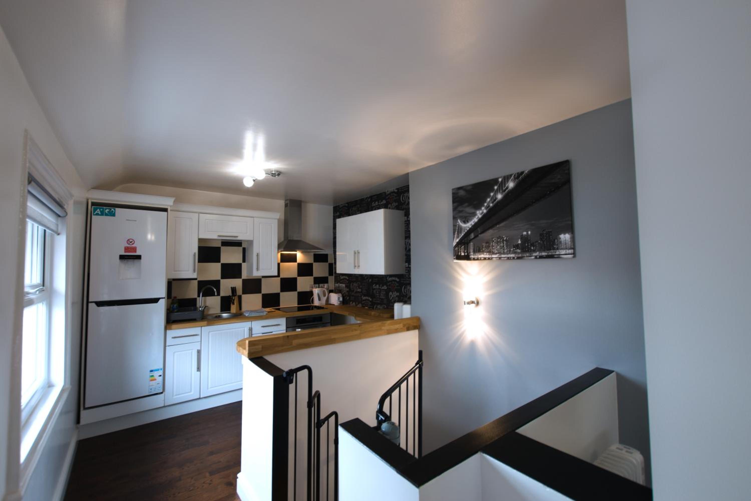Royal Manor Park view 3