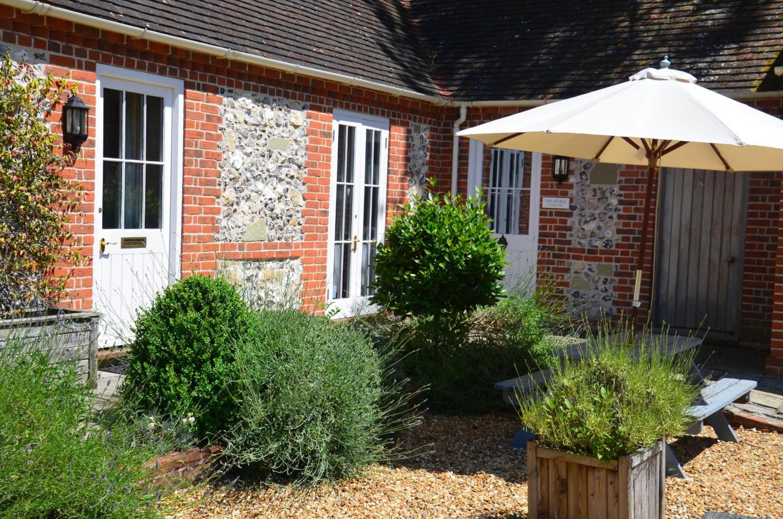 Stonehenge Cottages