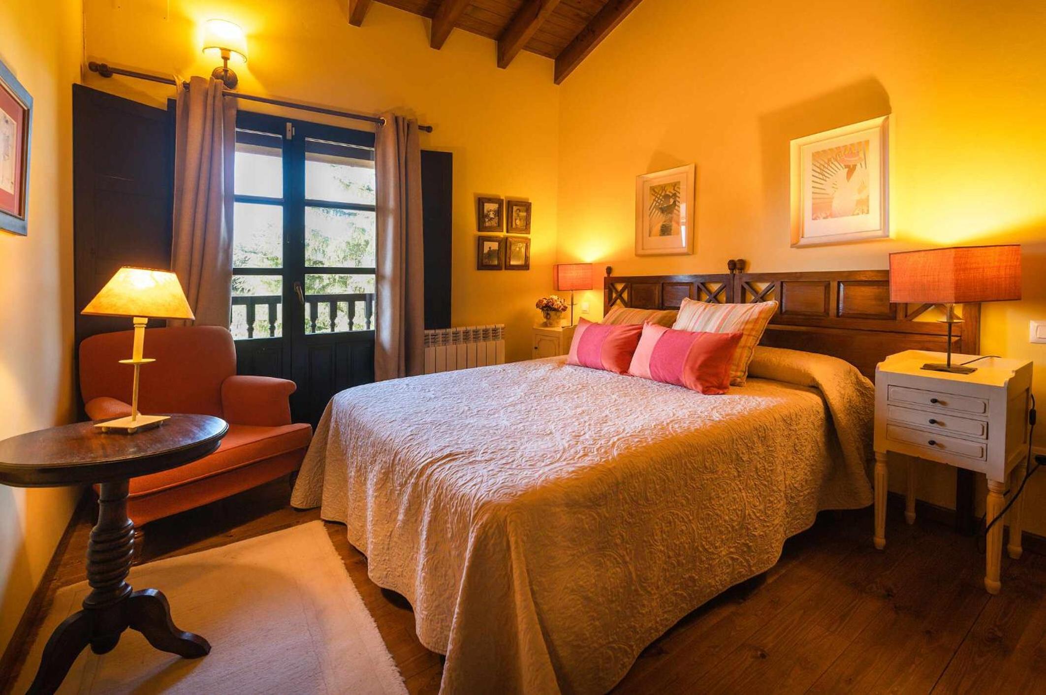 Villa en Llanes con jardín cerca playa - Castañín