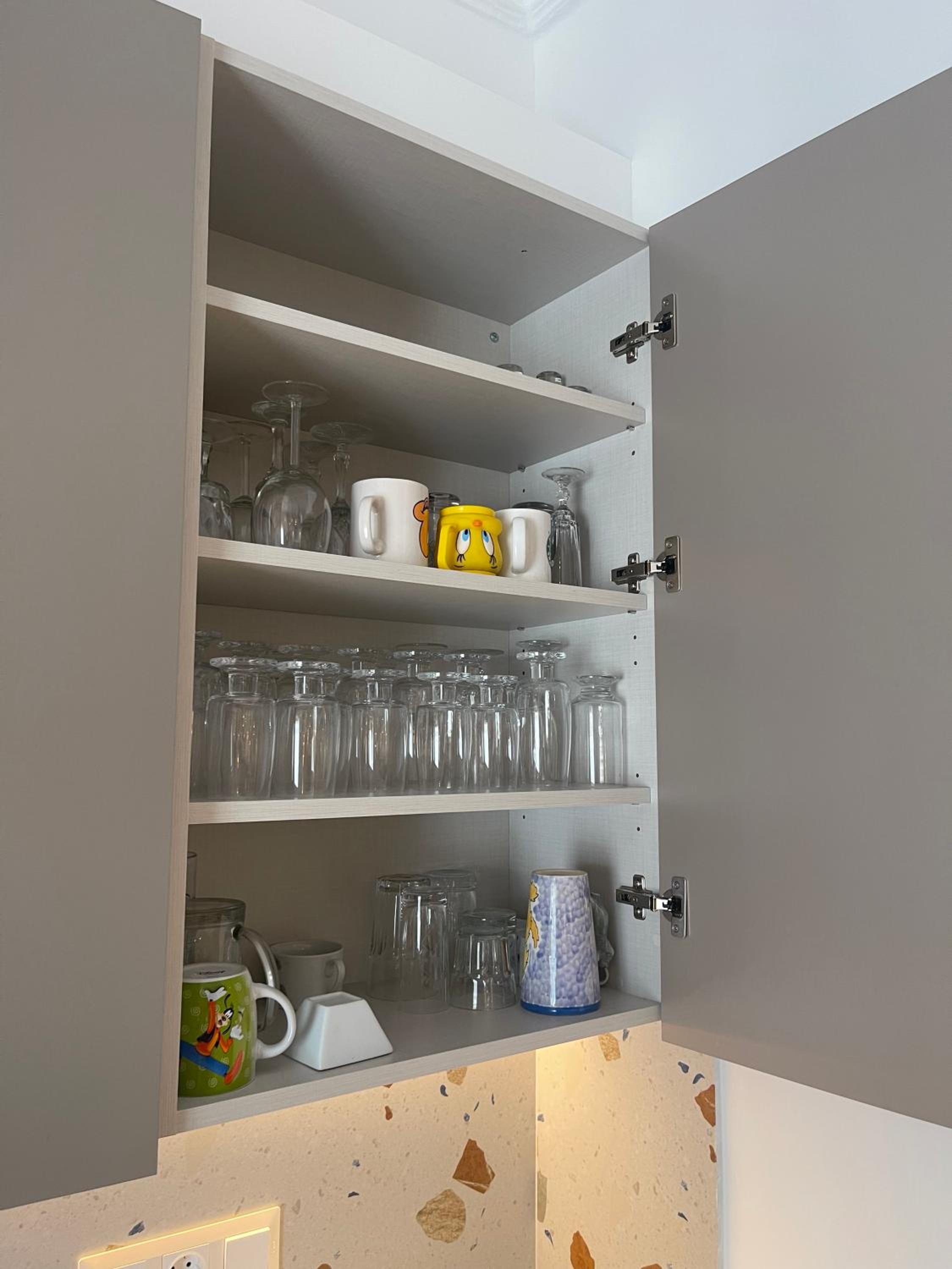 PAGRATI FLAT 7