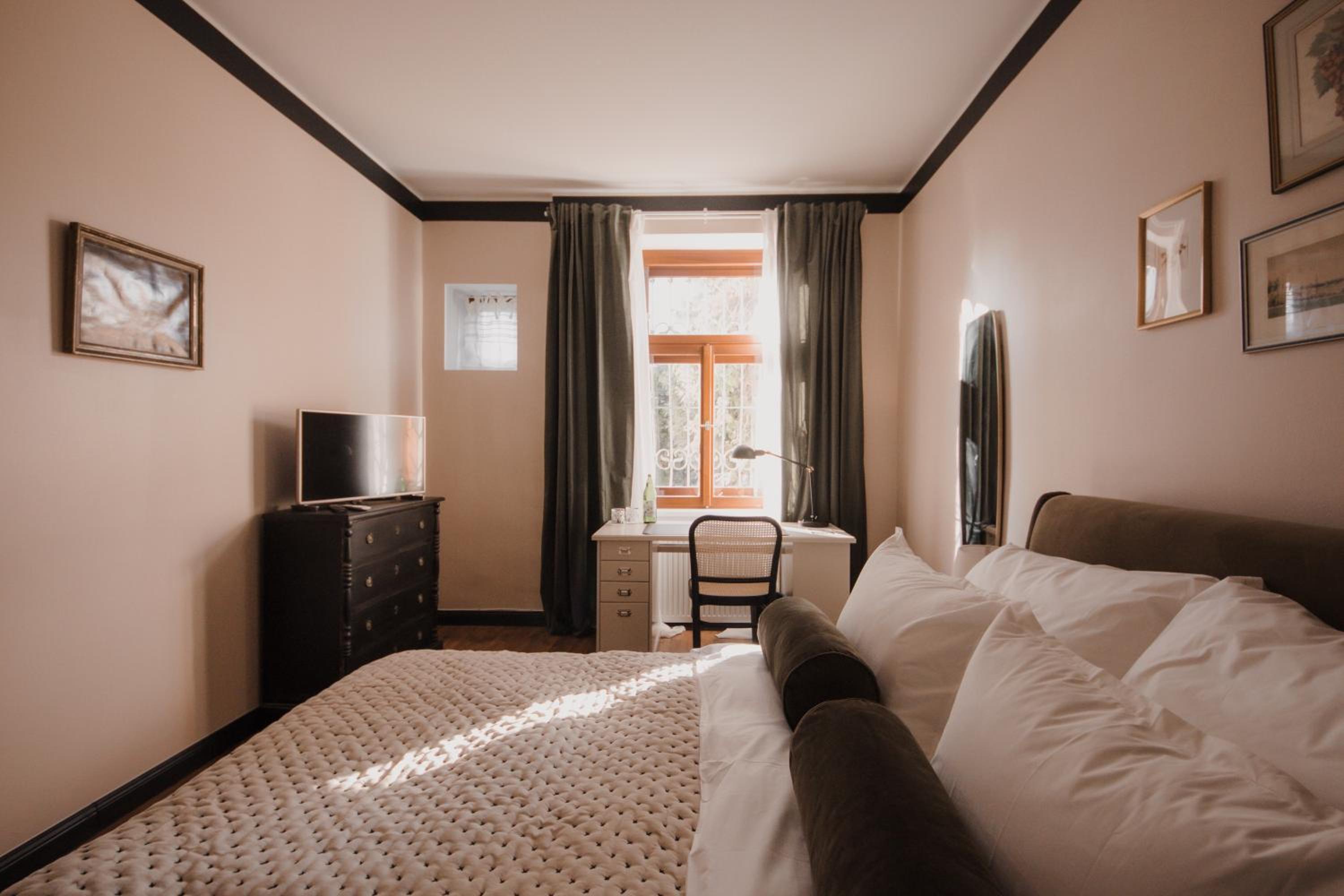 Oak House Vienna