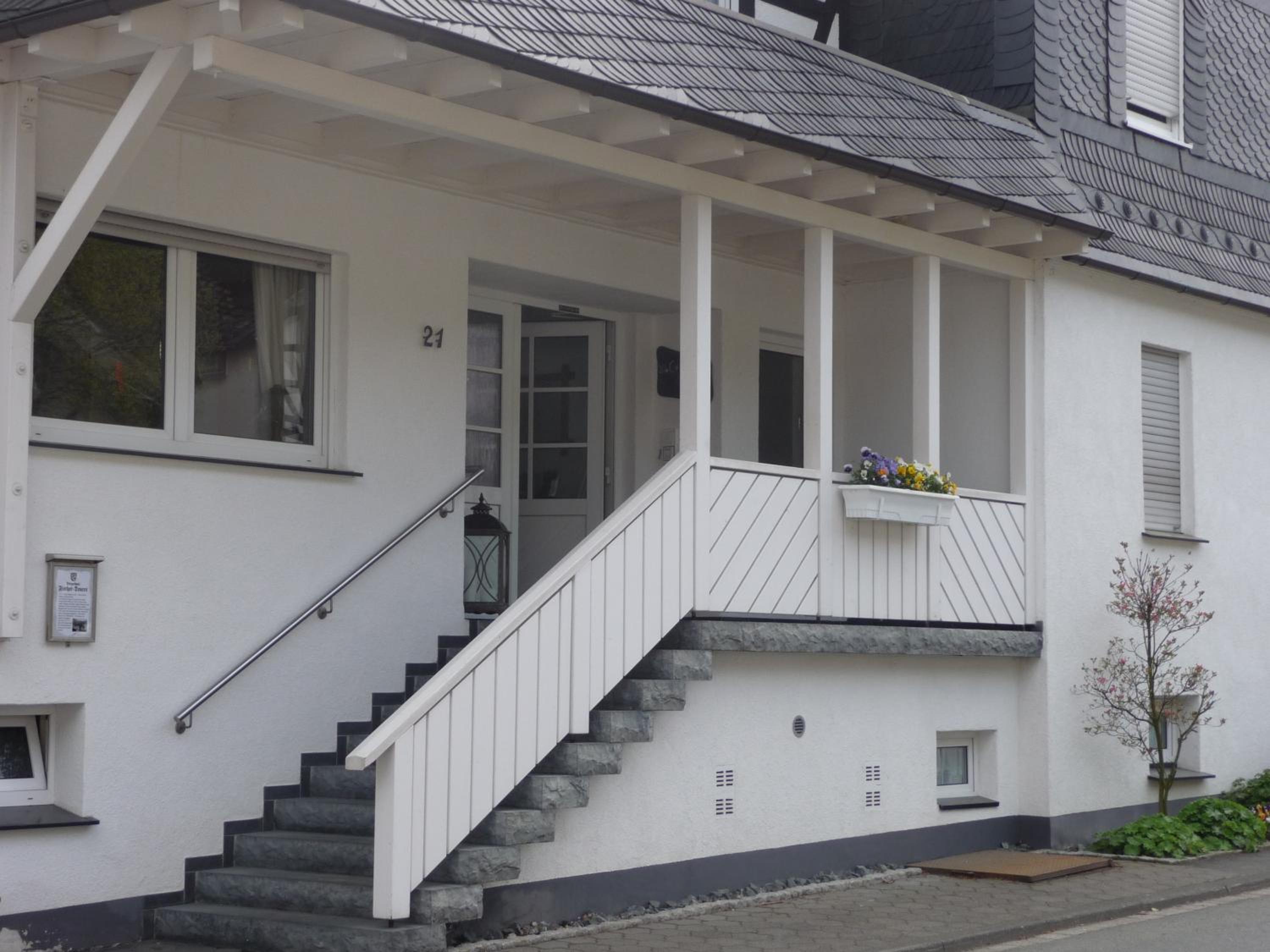 Gasthof-Pension Hunaustuben