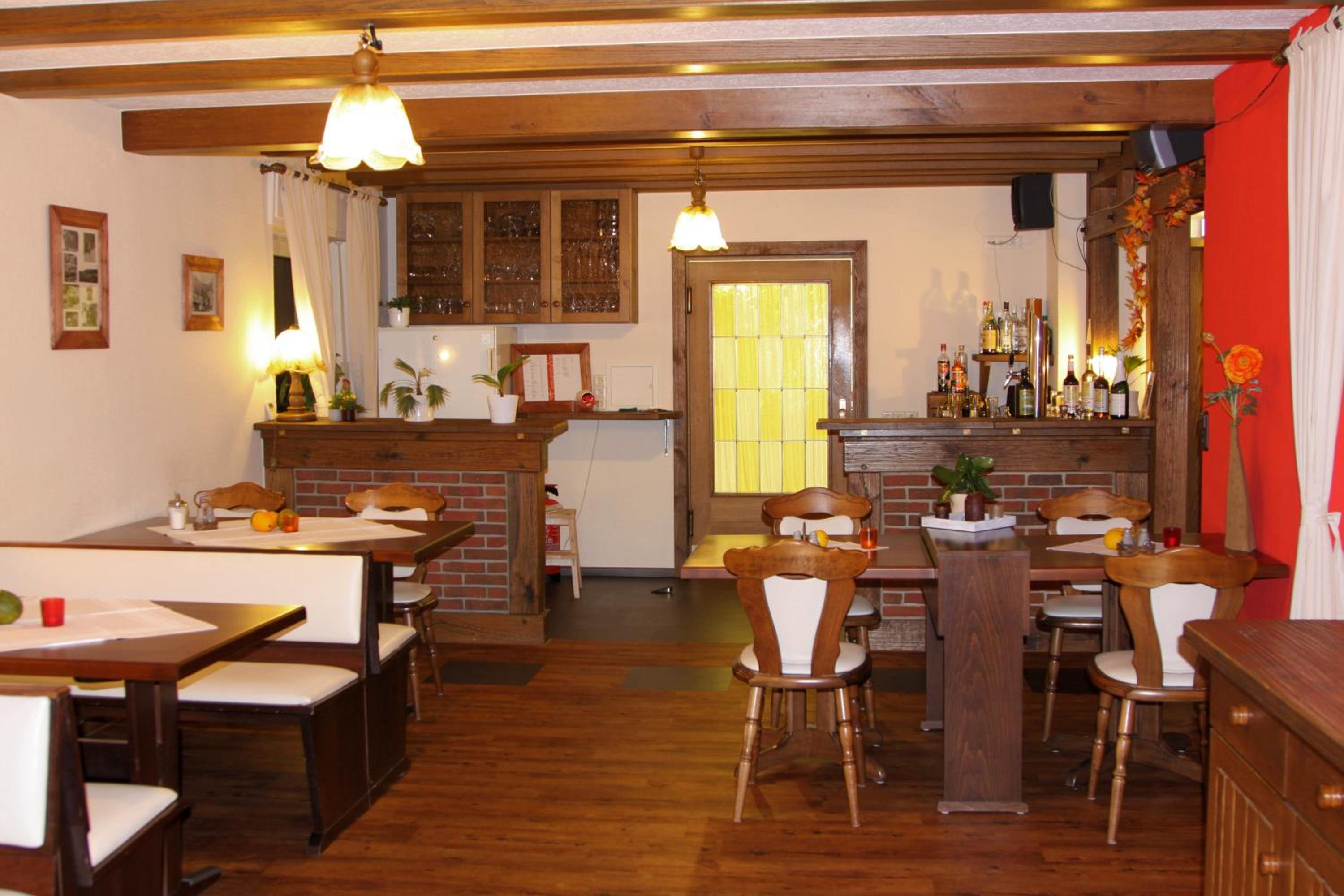 Gasthof-Pension Hunaustuben