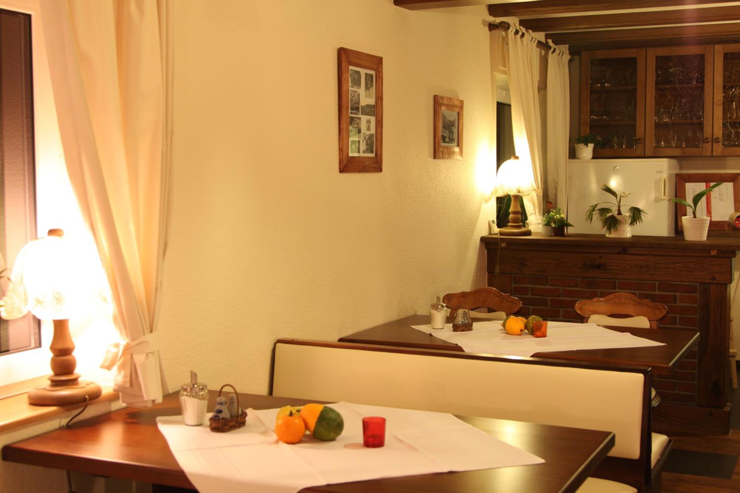 Gasthof-Pension Hunaustuben