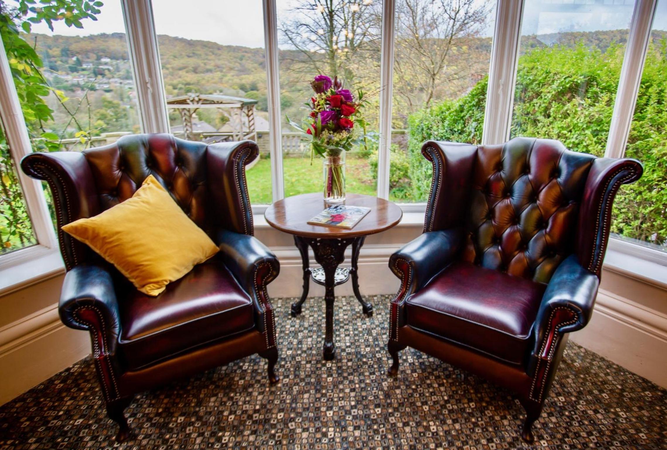 Sir William Hotel