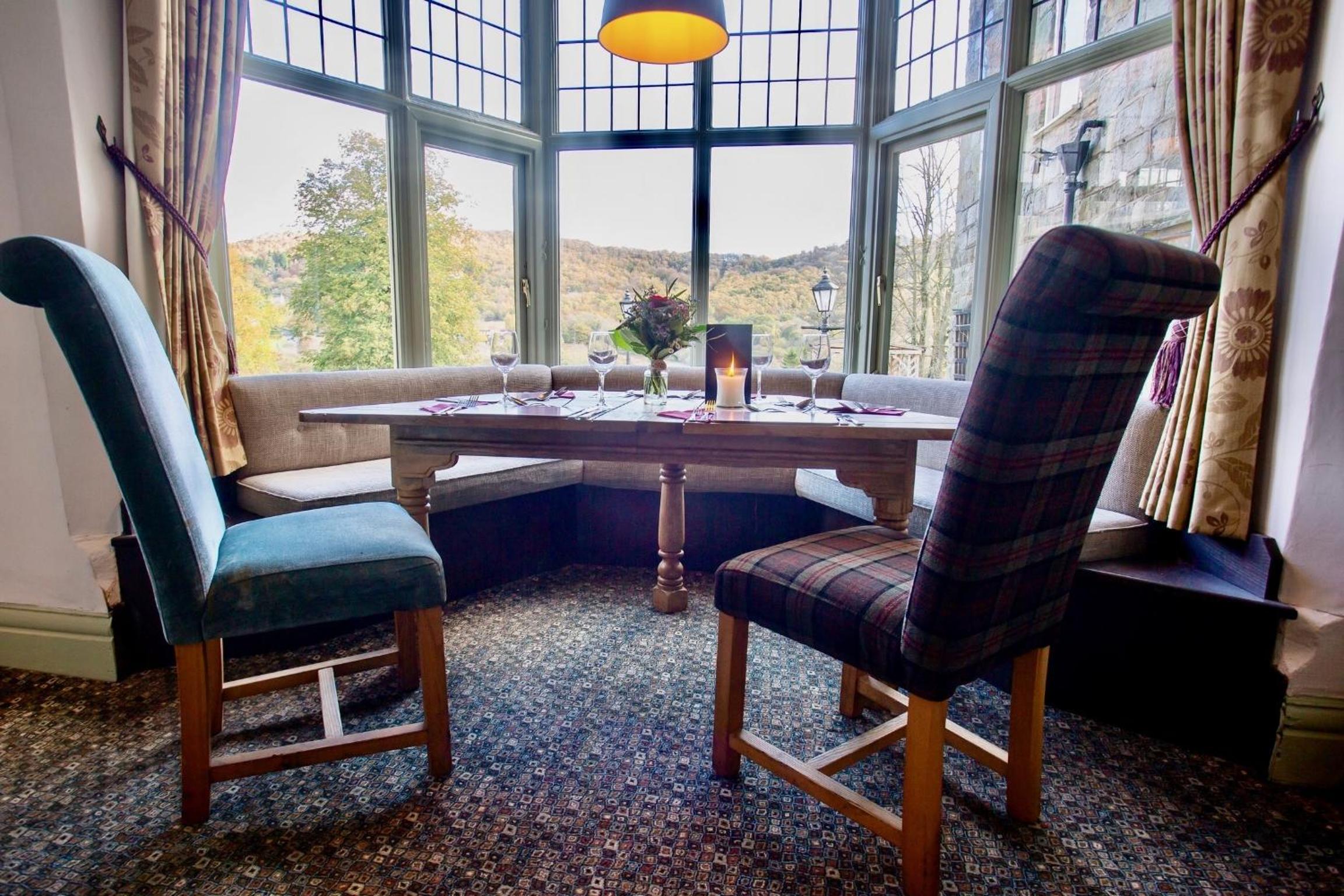 Sir William Hotel