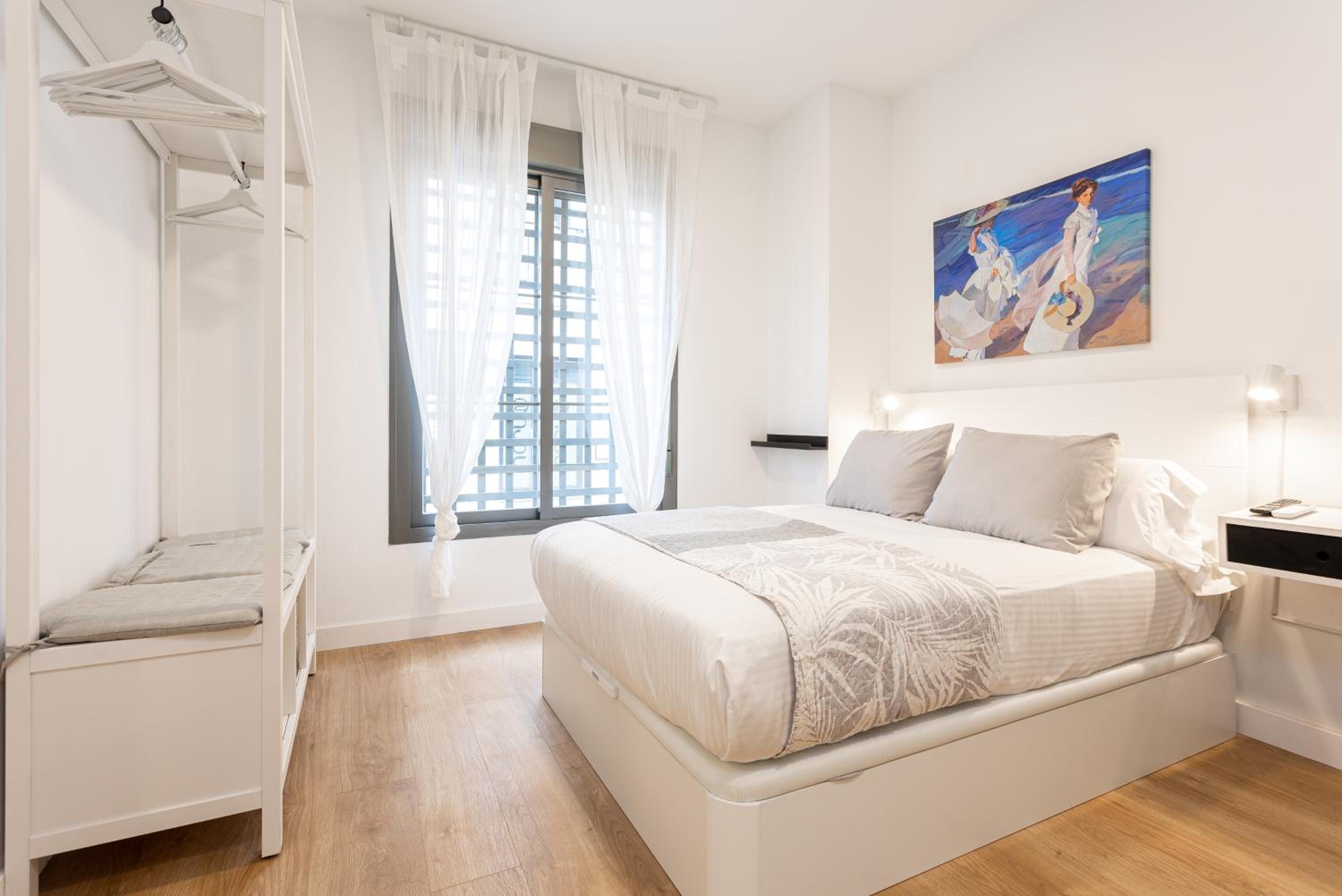 Apartments Holidays2Malaga City Center