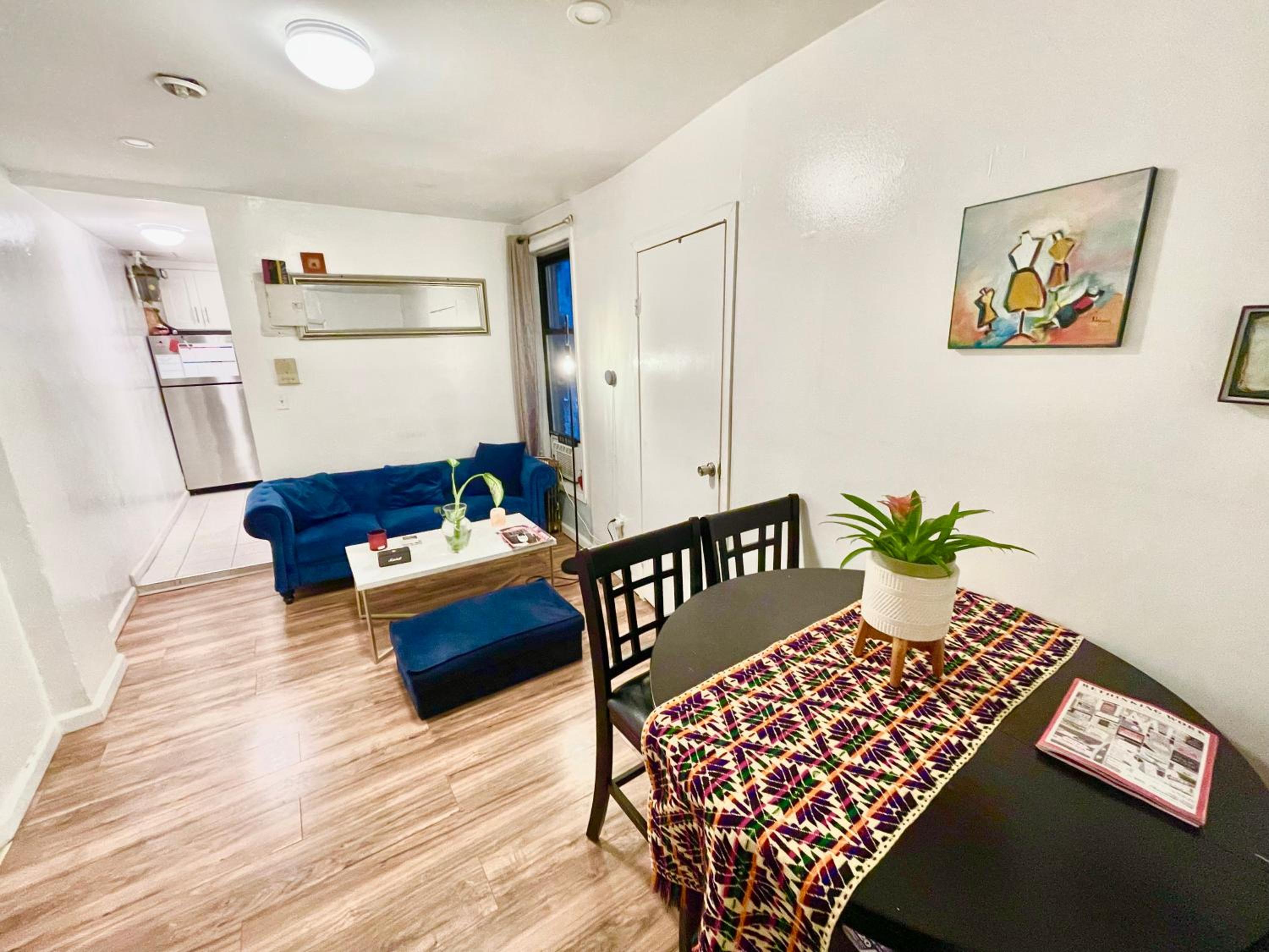 Photograph supplied for 2 Bedrooms Flat 5 minutes from TIMES SQUARE
