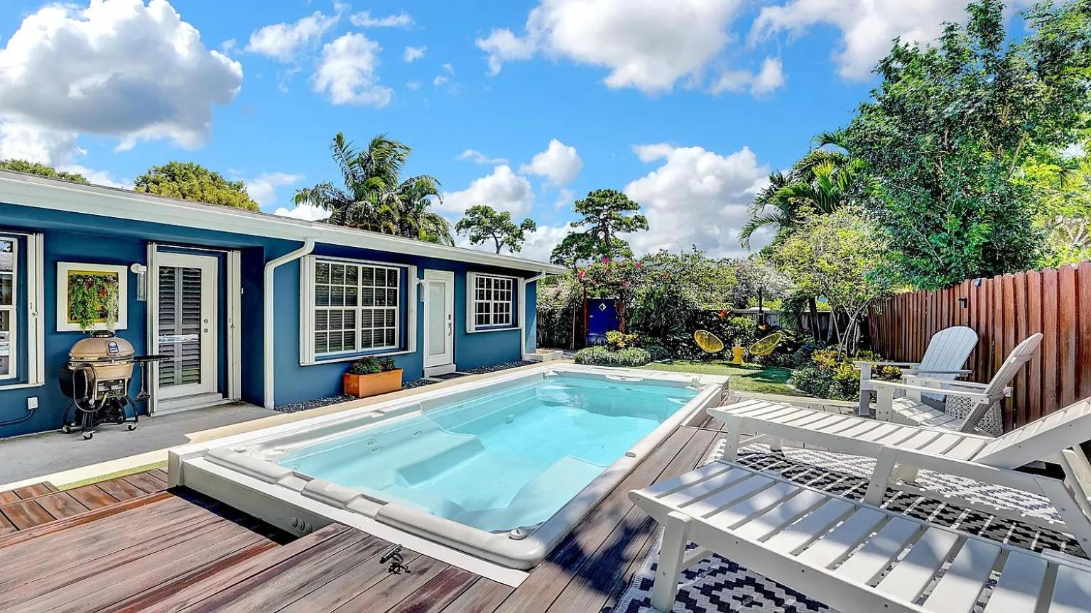 Modern Oasis view 5