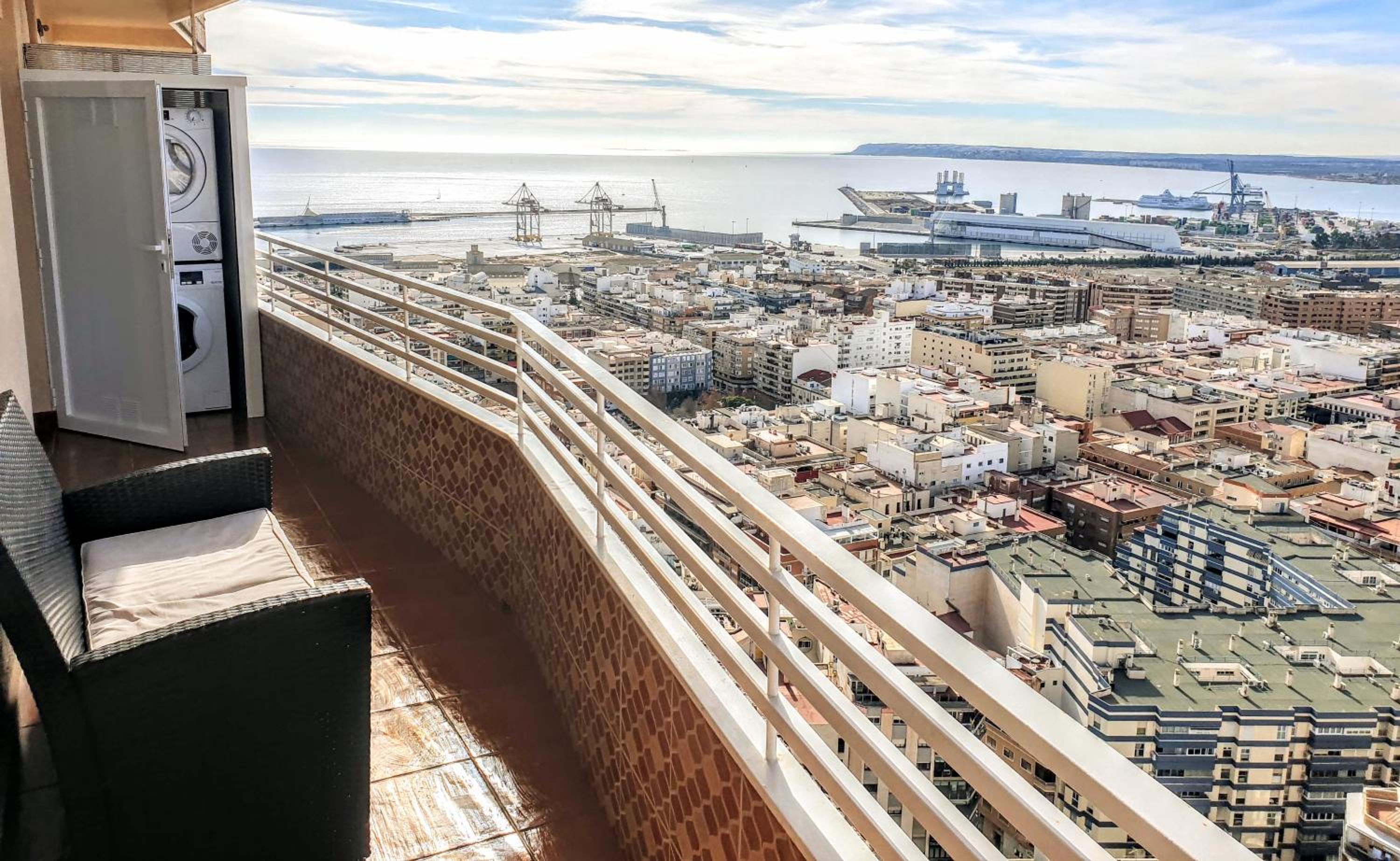 Alicante Skylights Apartments