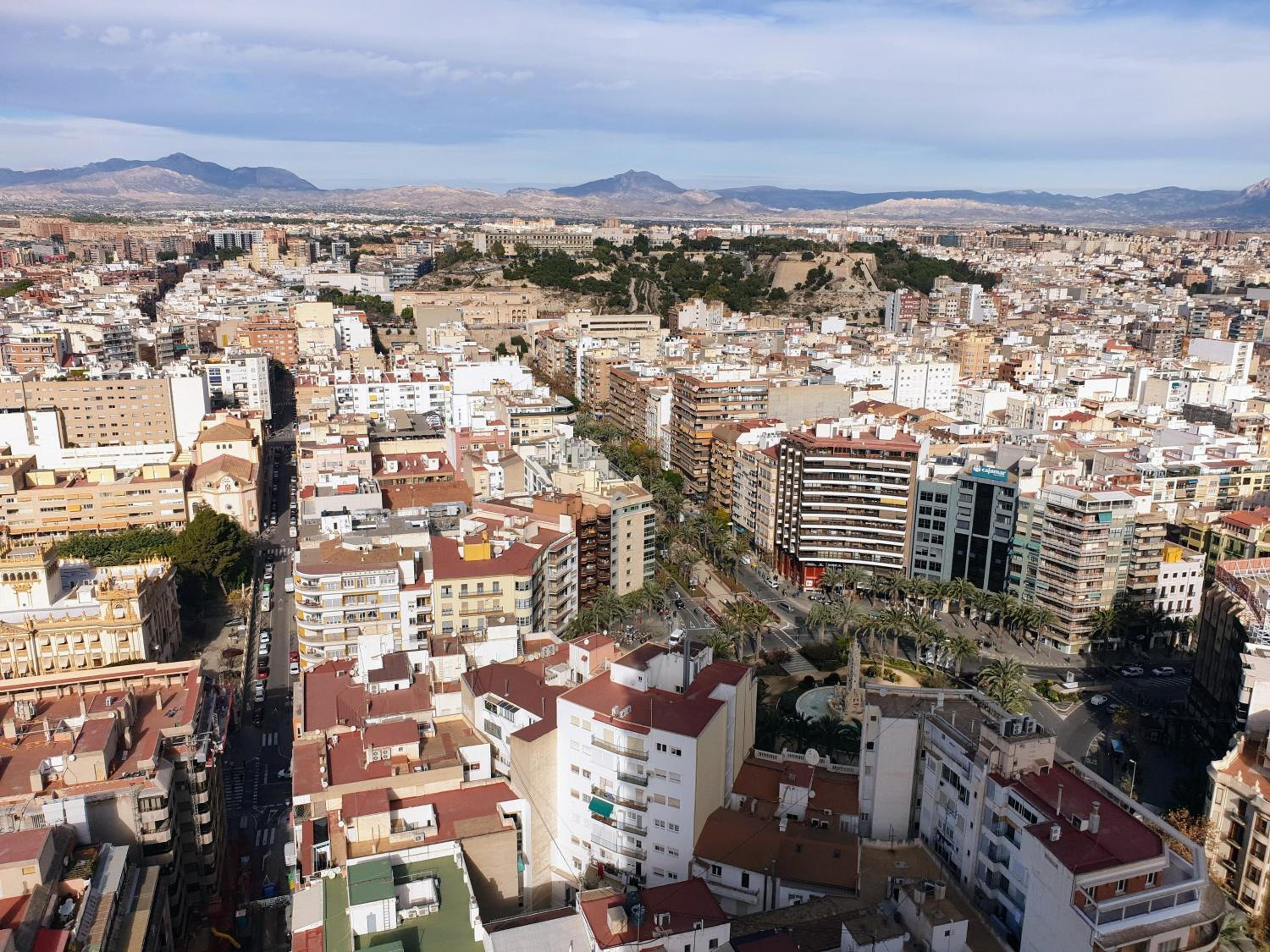 Alicante Skylights Apartments