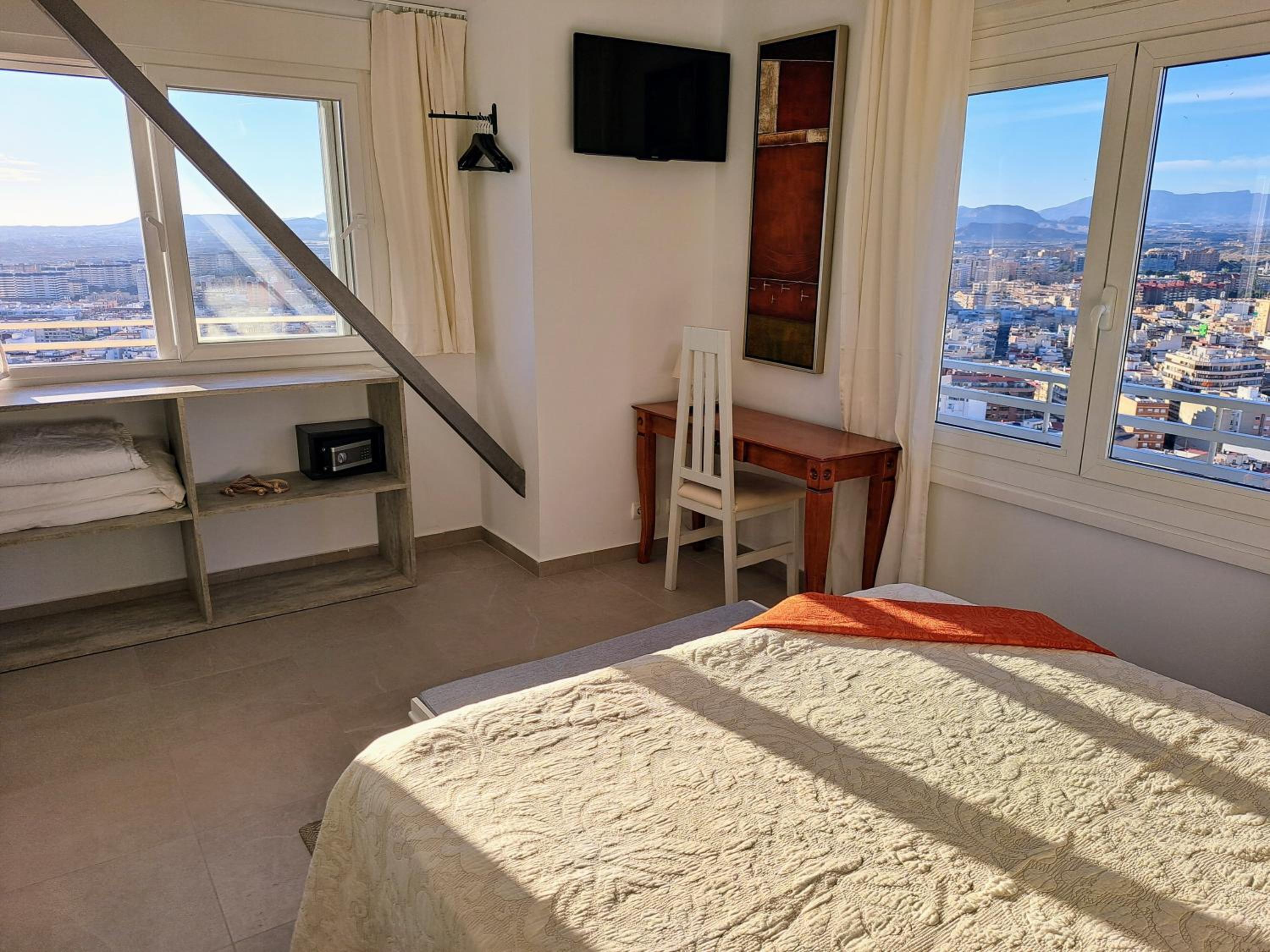 Alicante Skylights Apartments