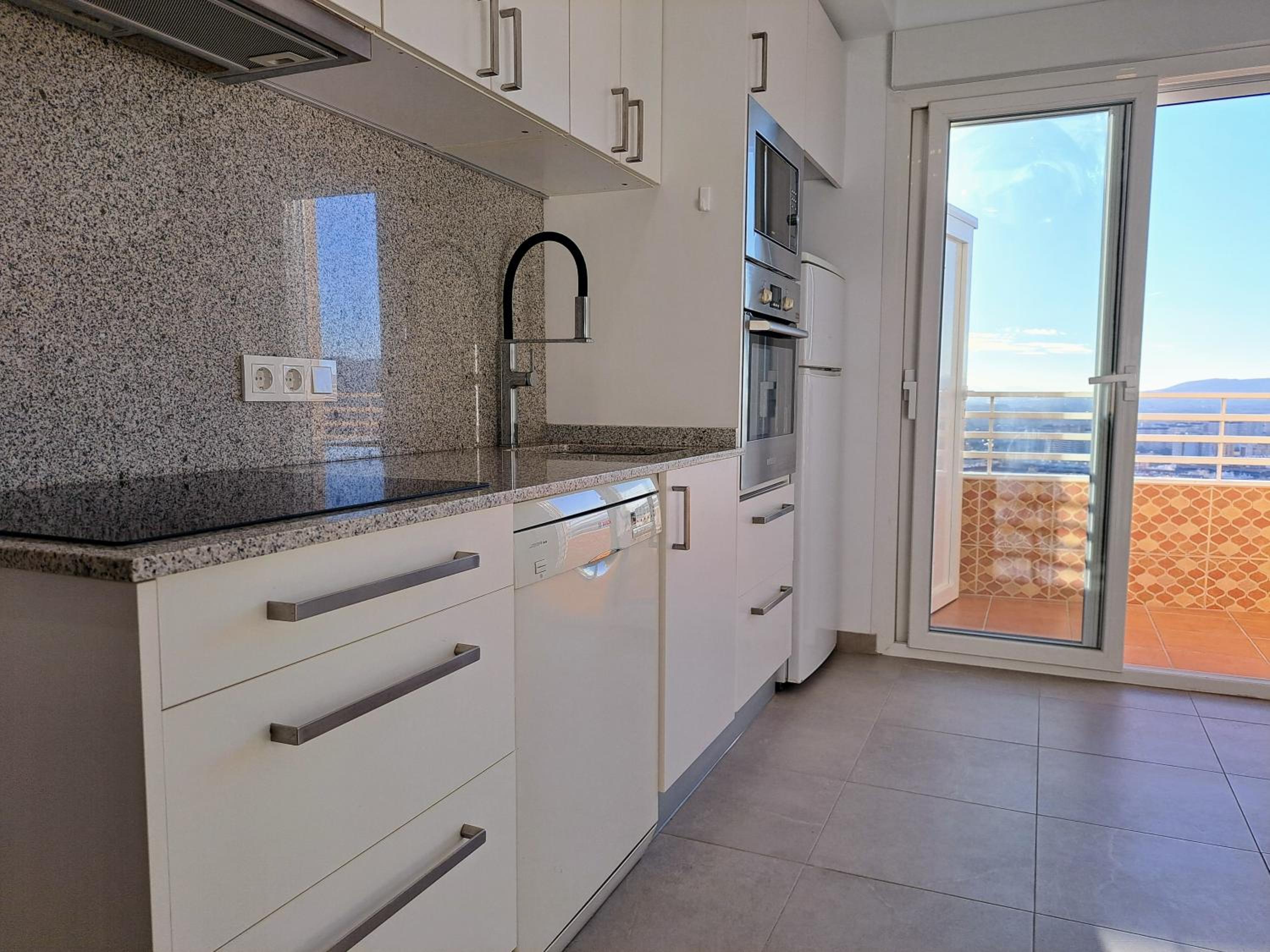 Alicante Skylights Apartments