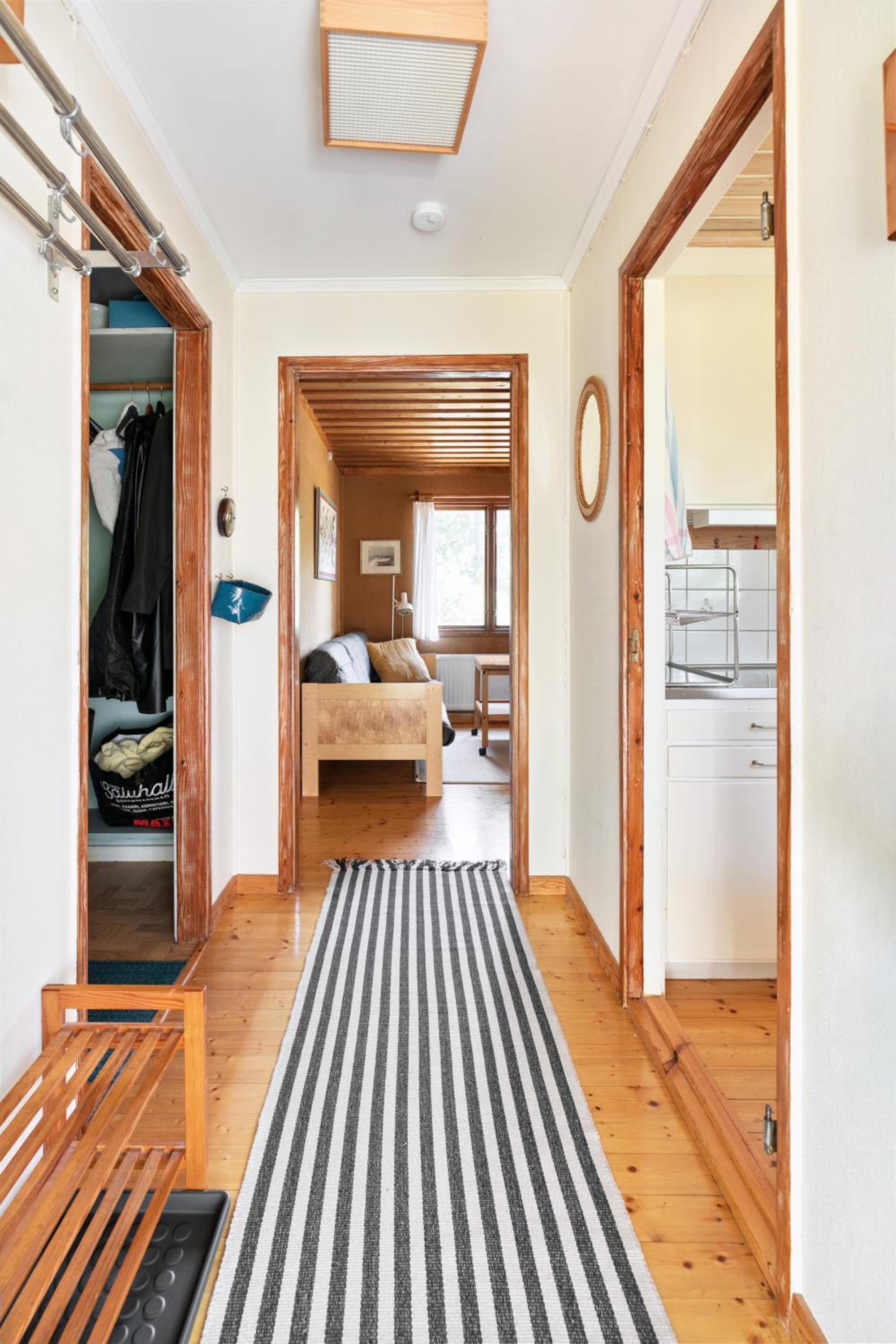 Authentic Swedish family home on the archipelago view 2