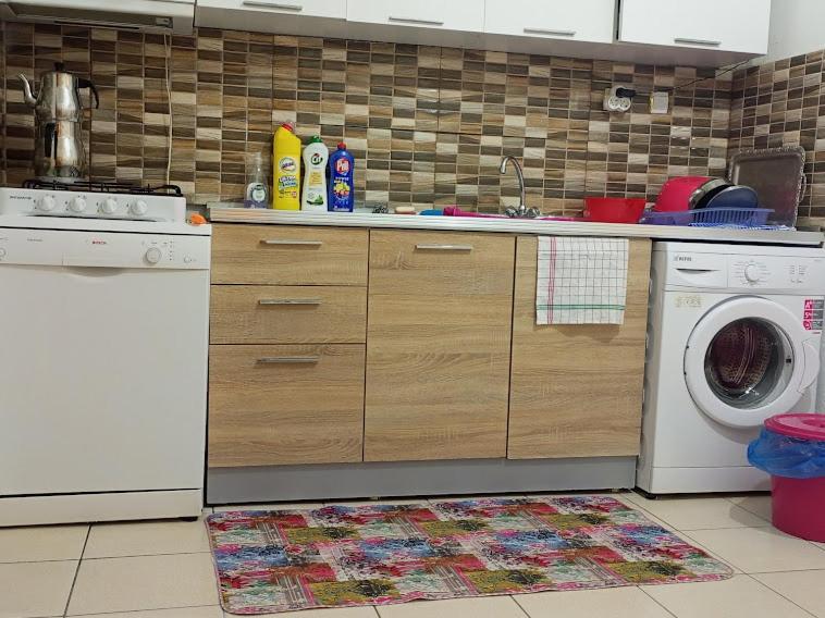 Photo 51