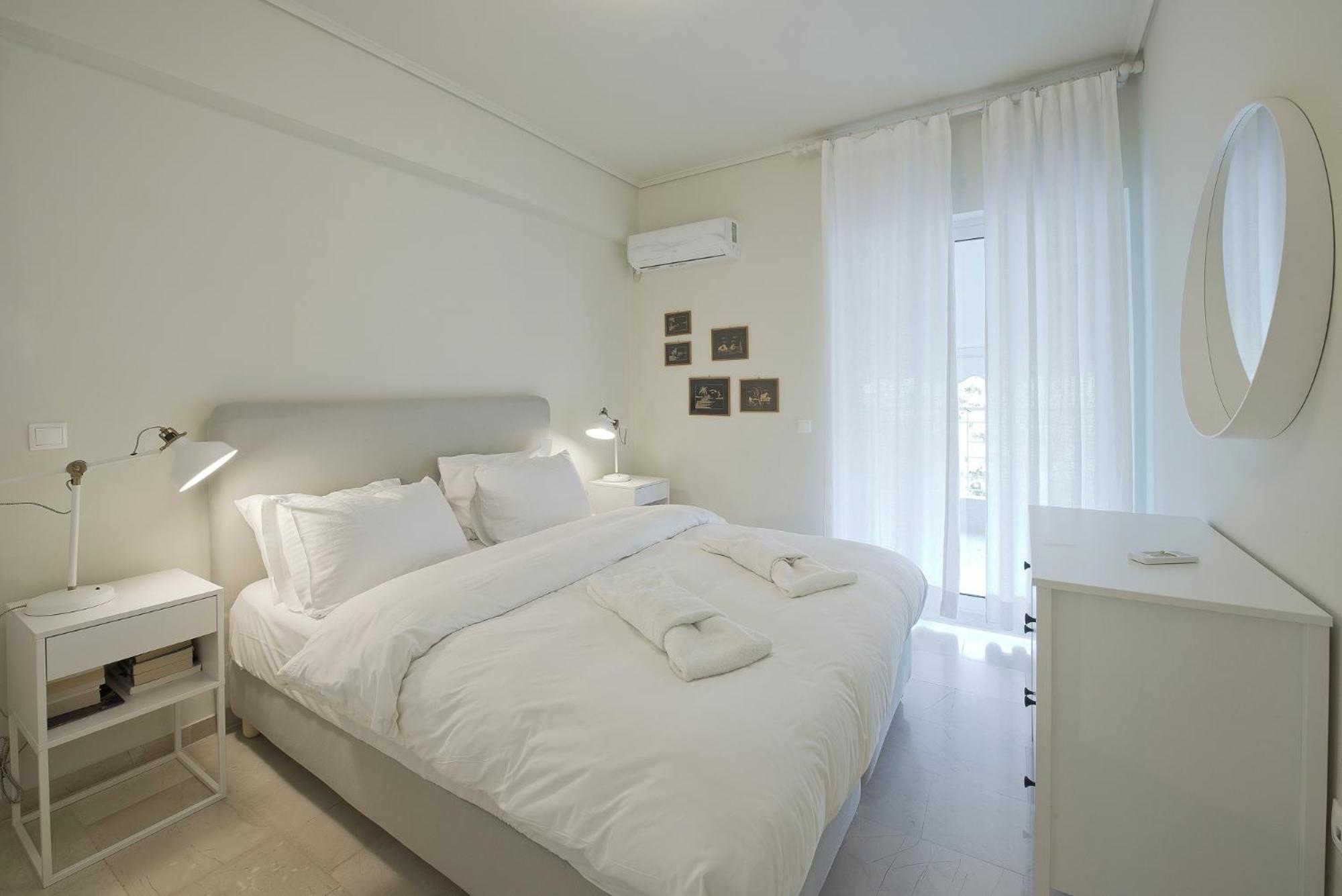 LucyZen! Stylish Apt, Athenian Riviera, near beach photo 4