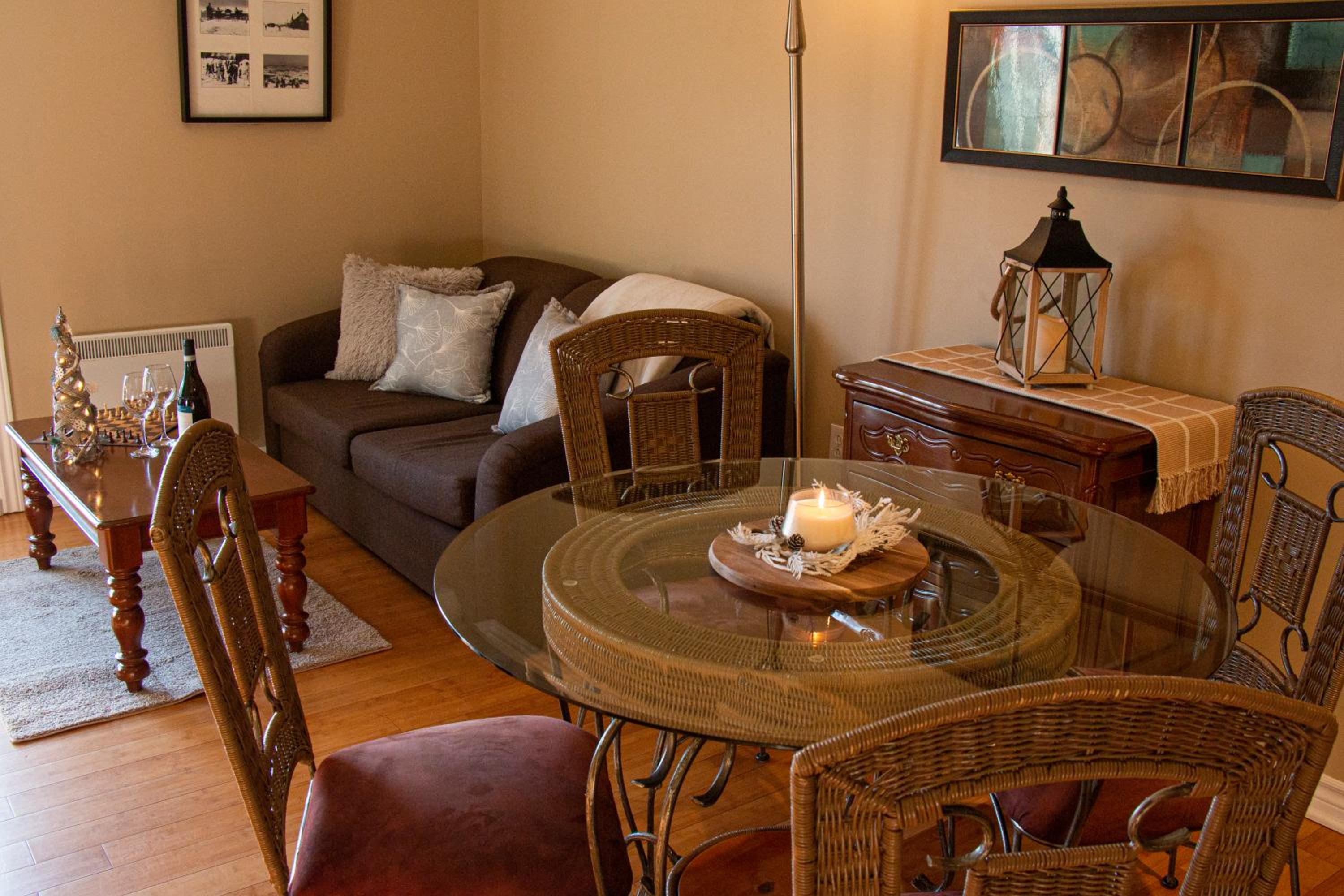 Charming studio with kitchen St-Sauveur