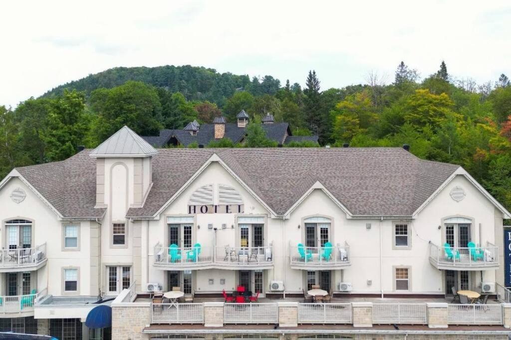 Charming studio with kitchen St-Sauveur