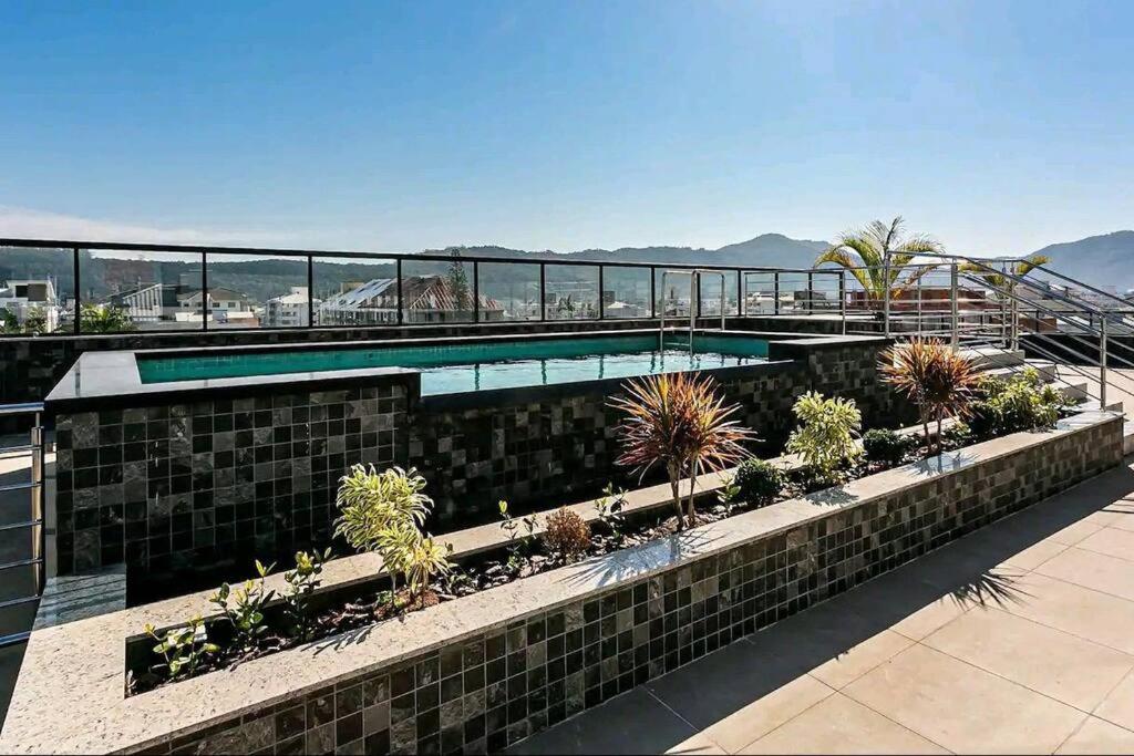 Studio com piscina Ingleses Florianópolis 202