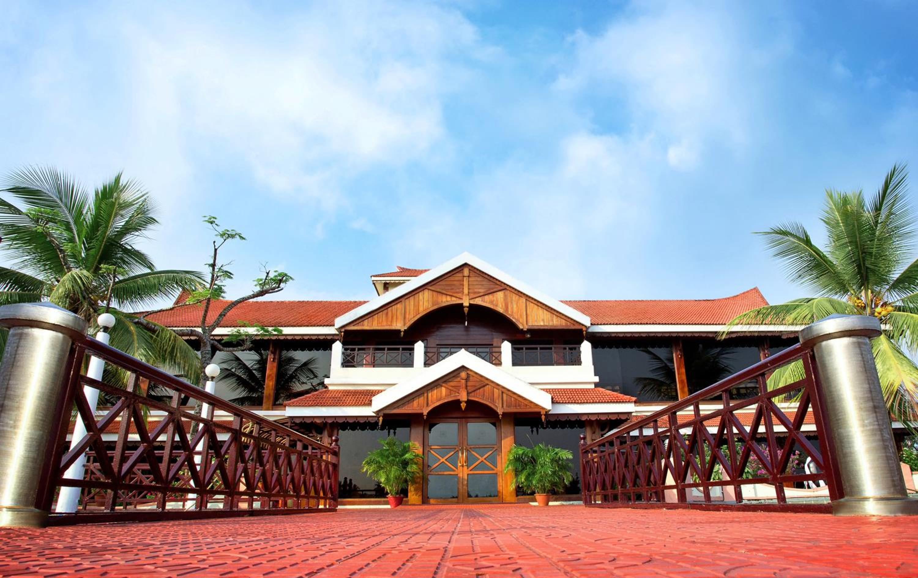 Sterling Lake Palace Alleppey Sterling Lake Palace Alleppey