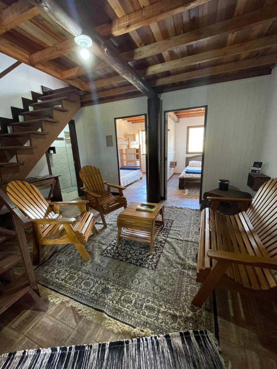 Hostel e Camping Vale Mirante da Rocha