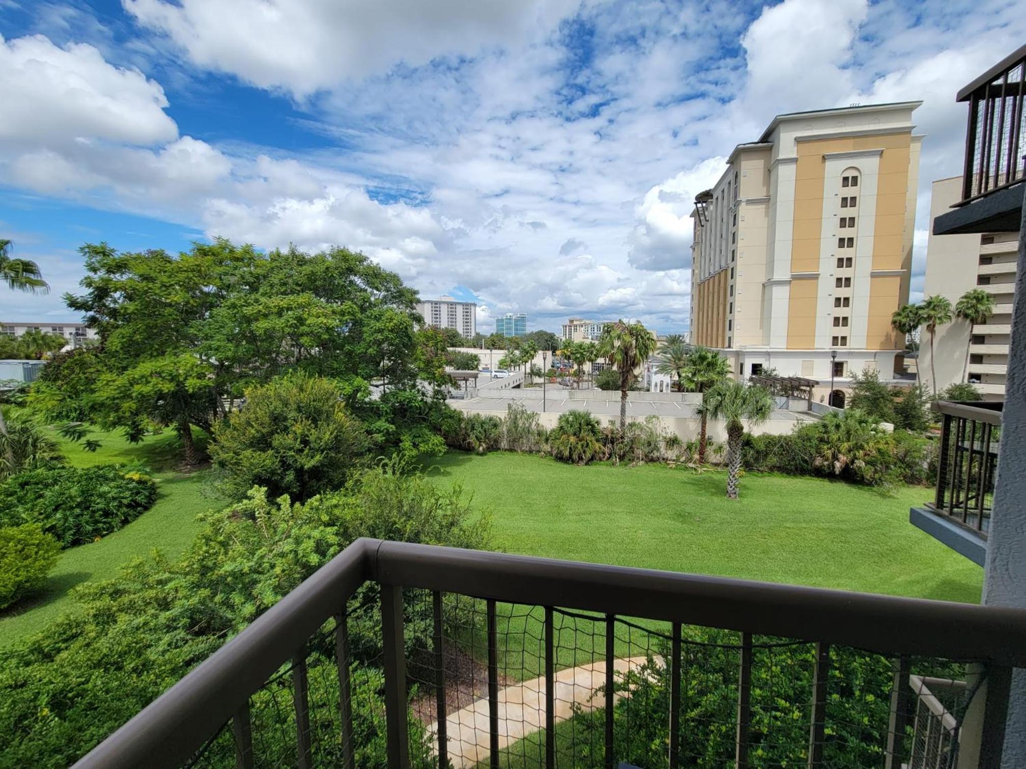 3407 Luxury option for your visit