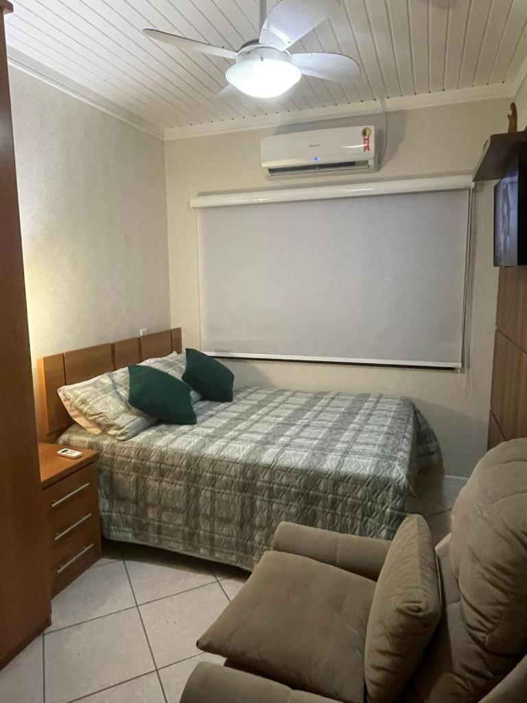 Linda Casa Temporada com Piscina