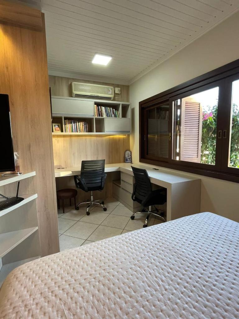 Linda Casa Temporada com Piscina