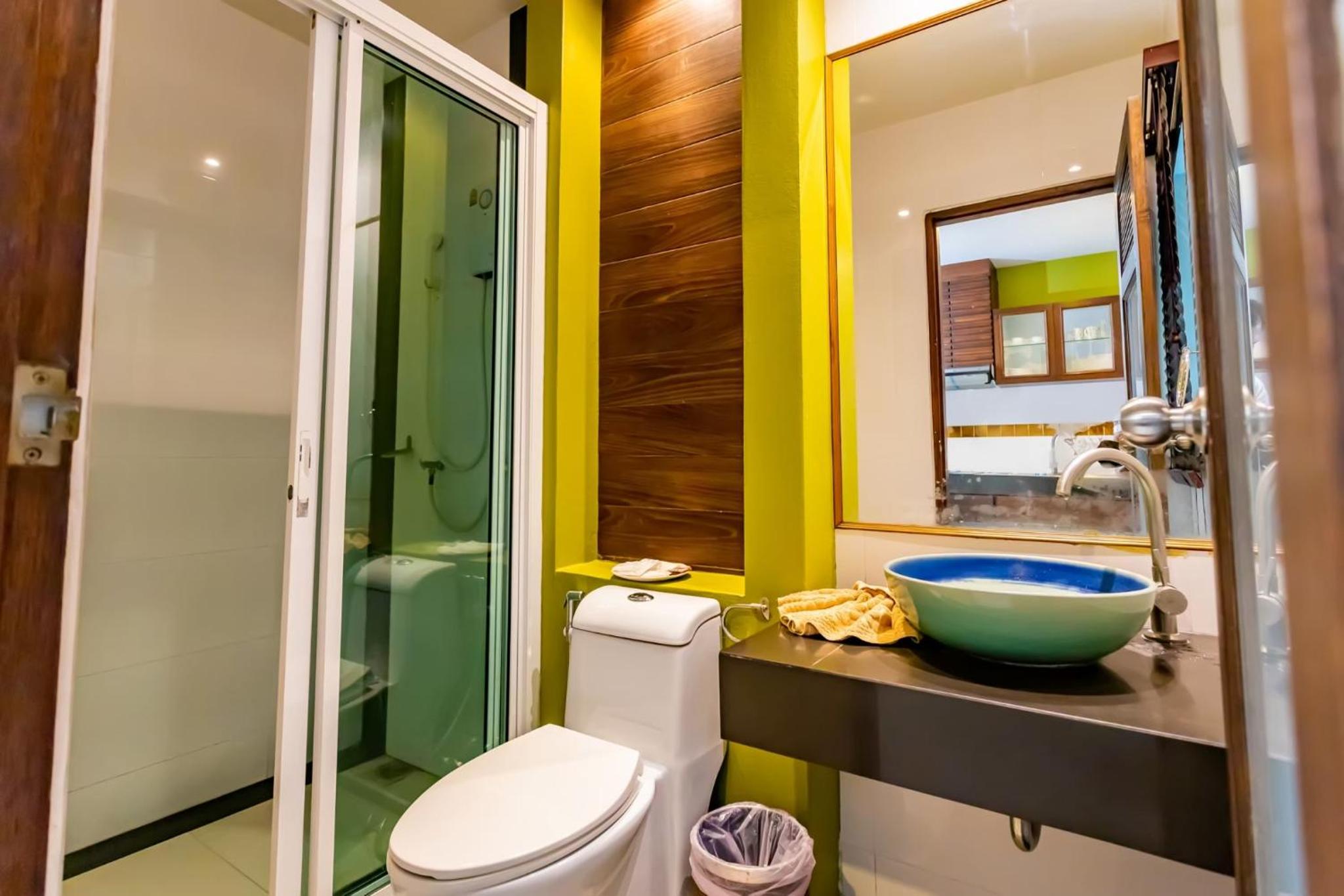 Lanta Garden Hill Resort & Apartments
