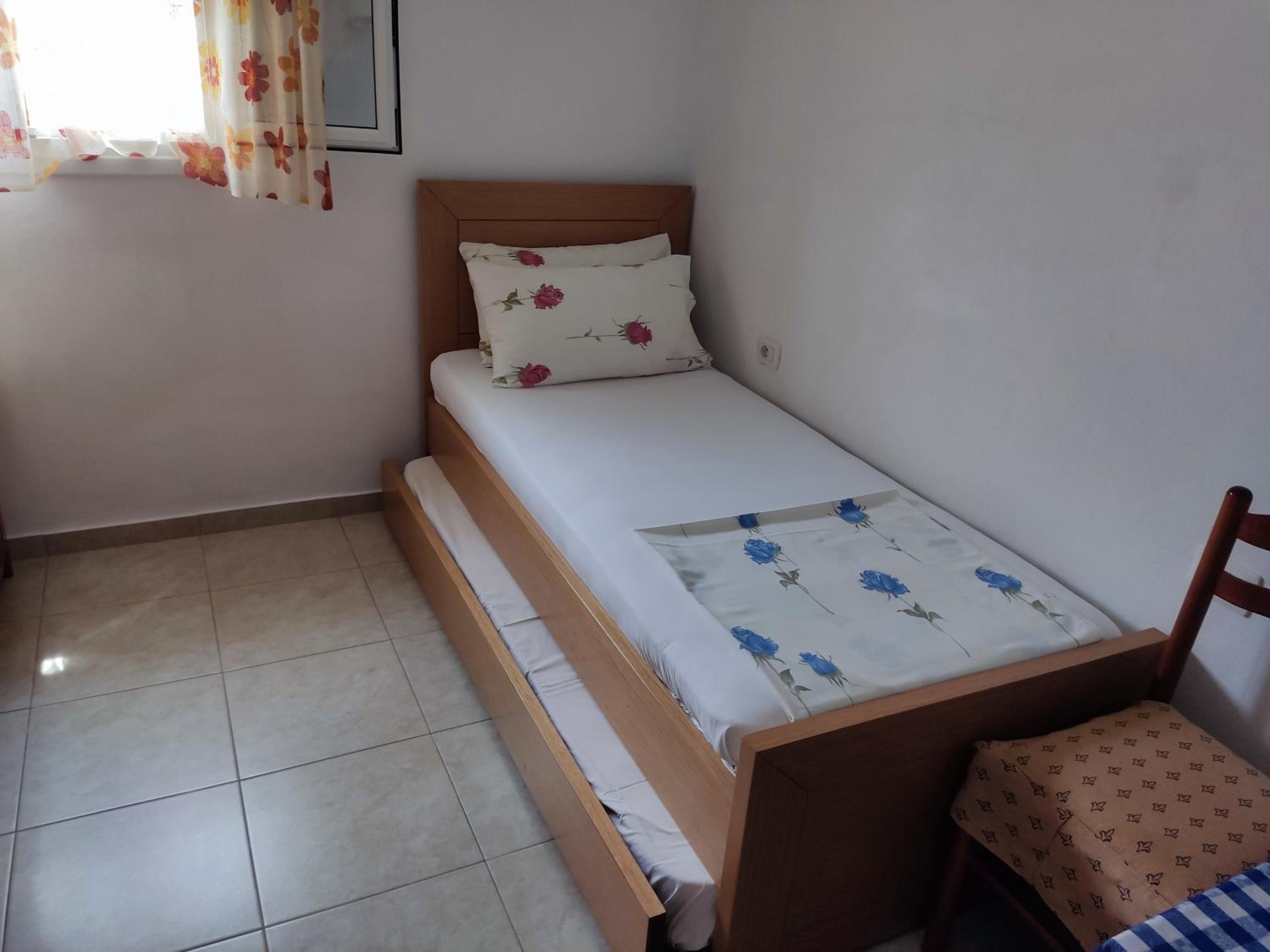 Ksamil Apartments