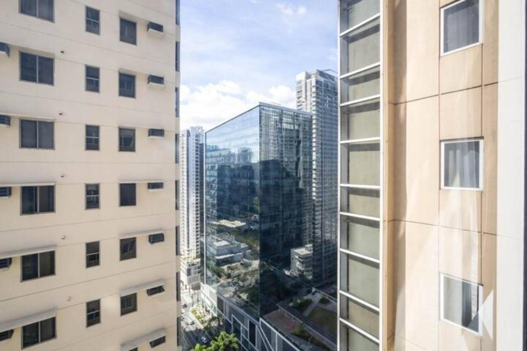 BGC Private Apartments view 2