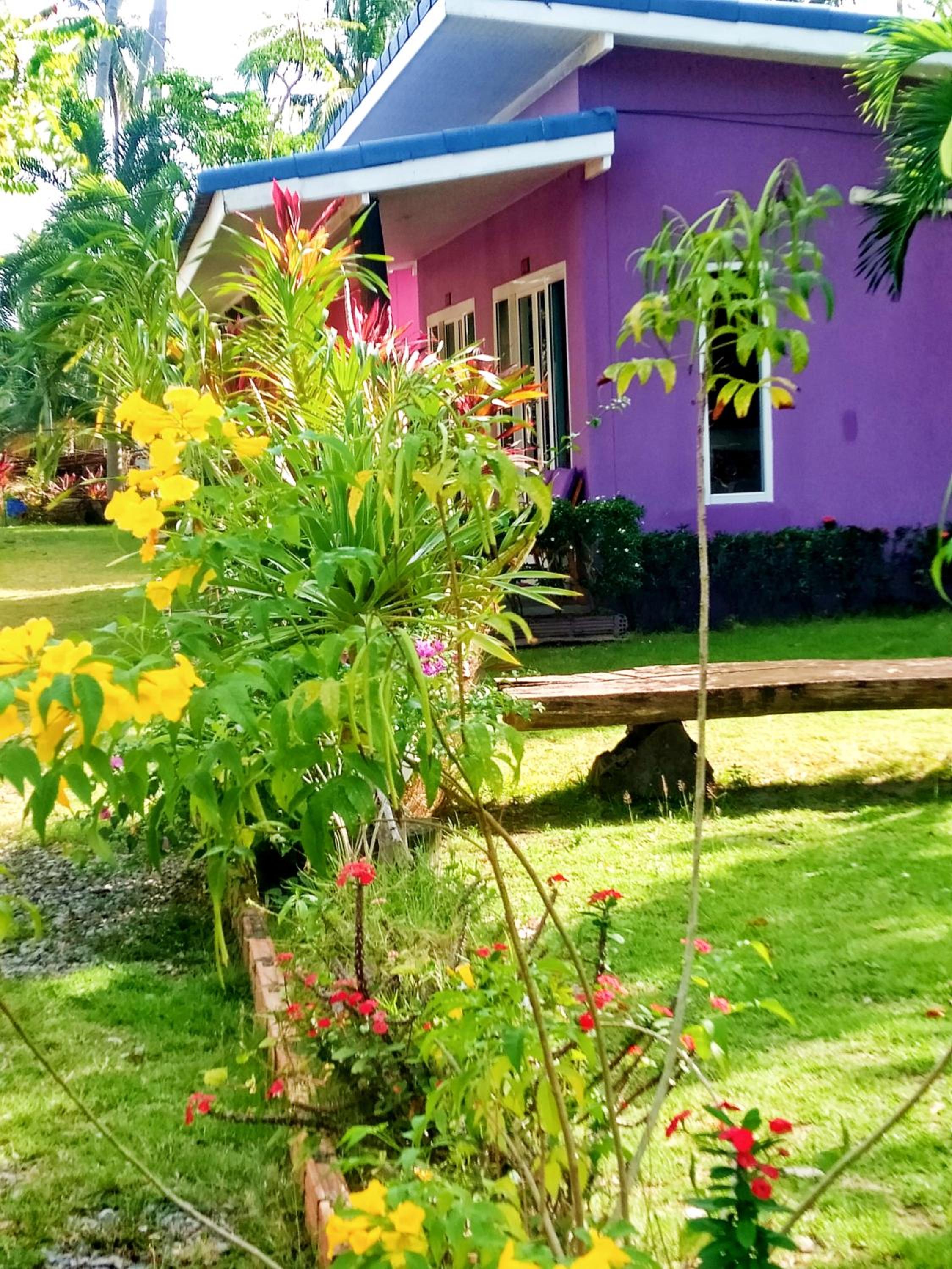 Suwantana Lanta Houses view 2