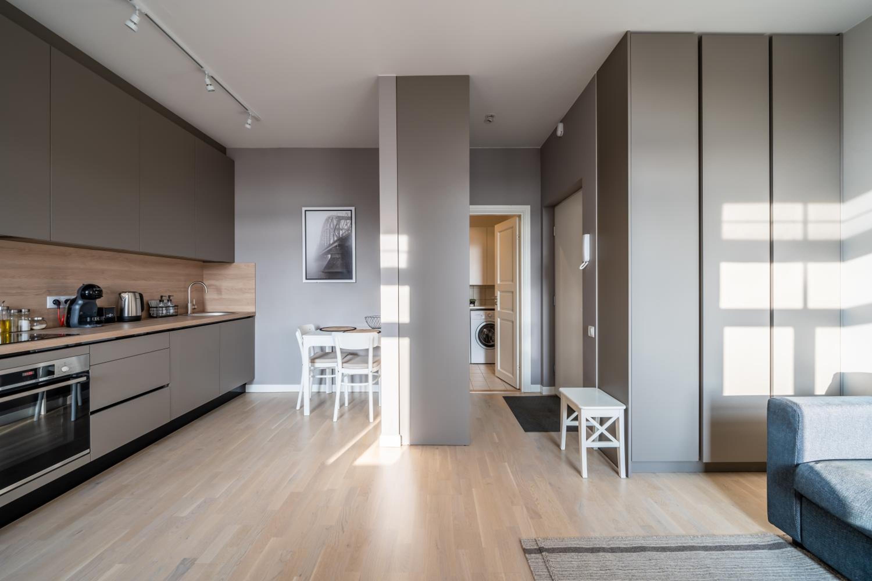 Cozy & Stylish Studio - Great for Short Trips view 5