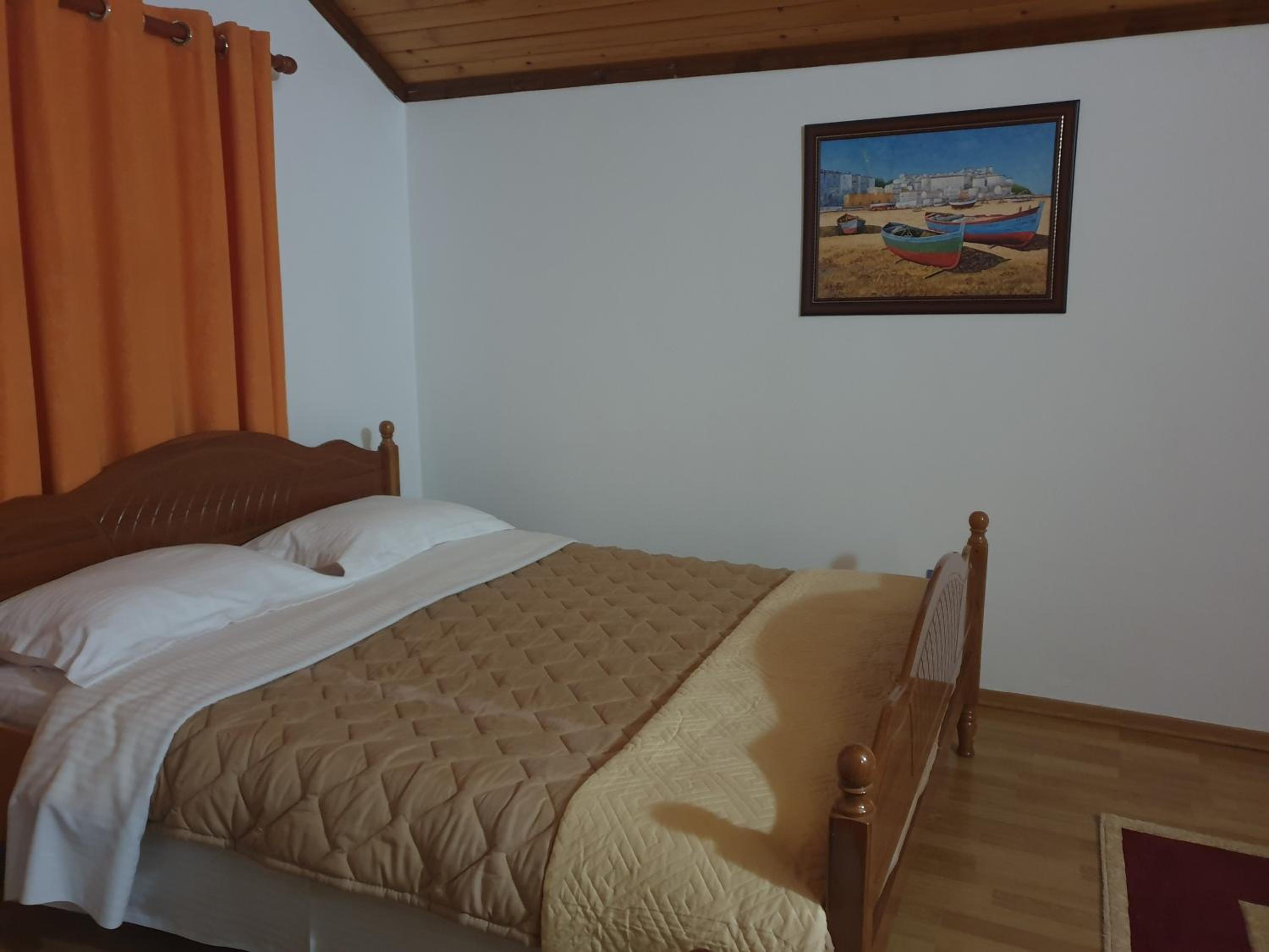 Eni's Villa