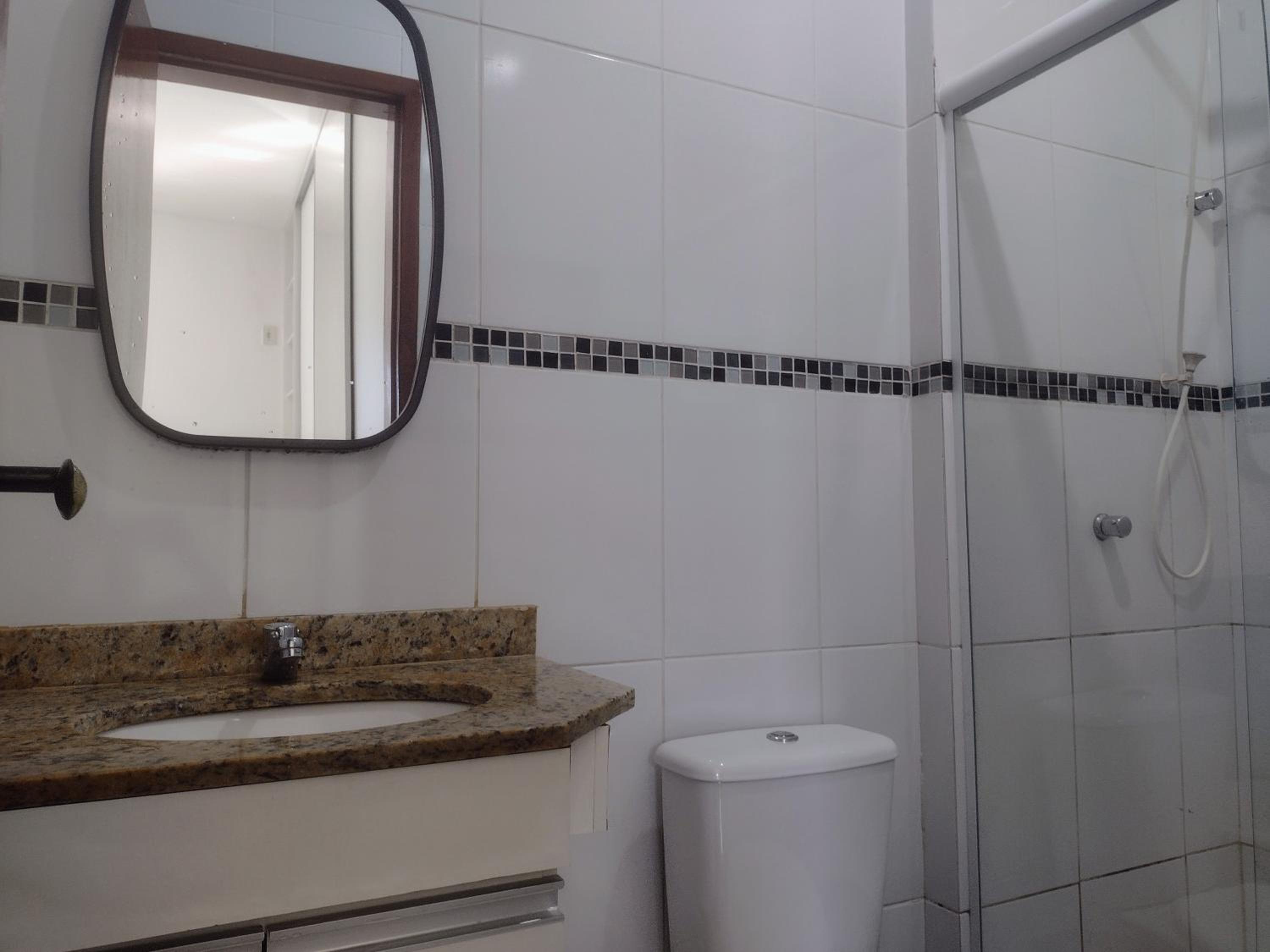 Triplex 3 quartos a 100 metros de Costa Azul