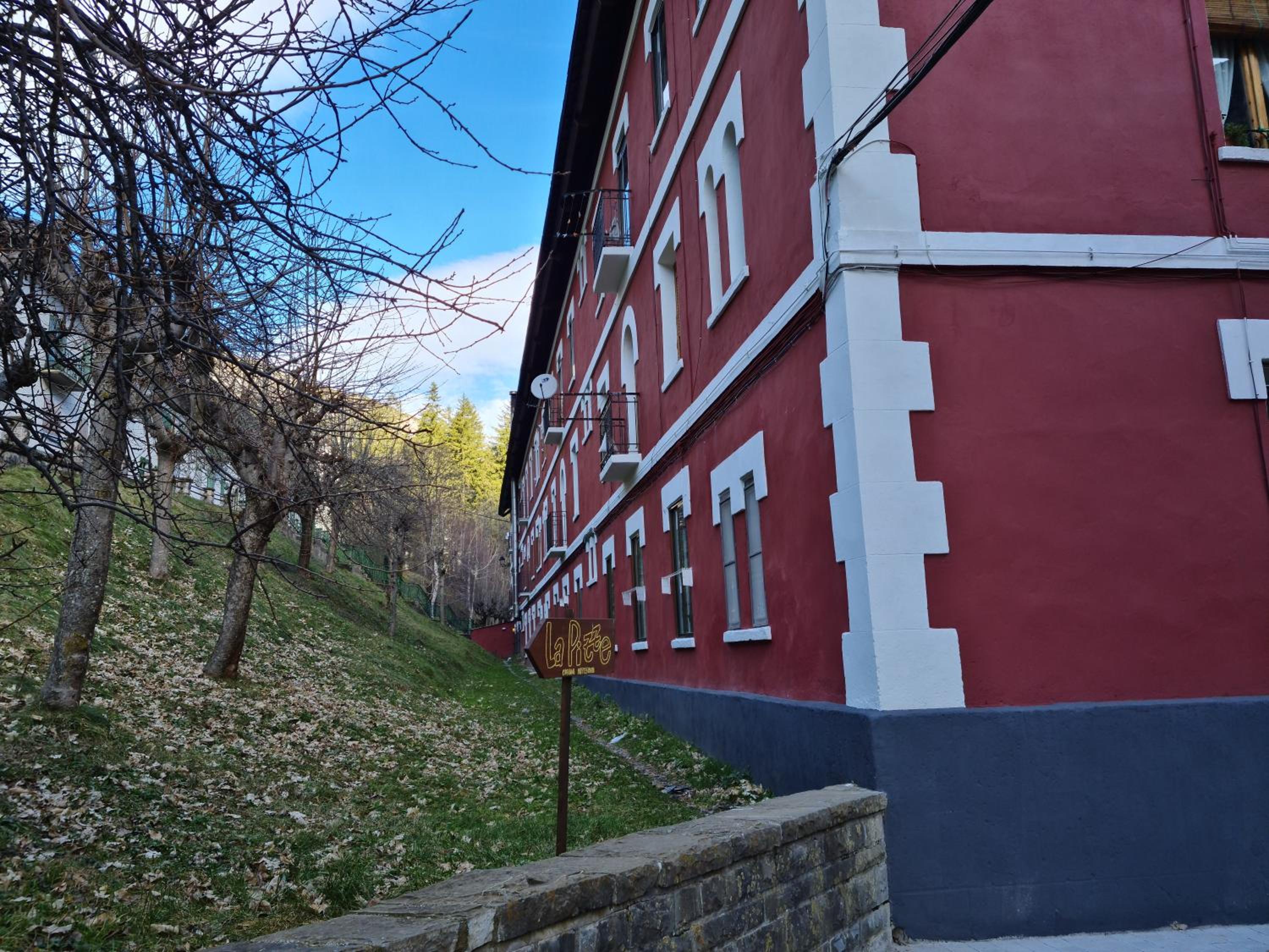 Espectacular apartamento reformado en edificio histórico, con WIFI