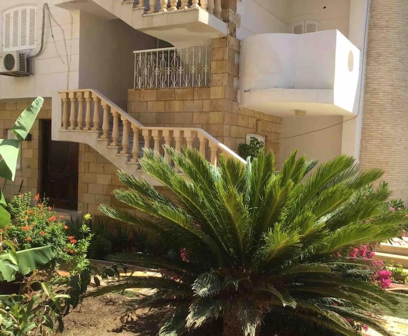 Hotel Blue holiday family summer villa - privé pool- AC- 5 bdr- 10 pax - Image 1