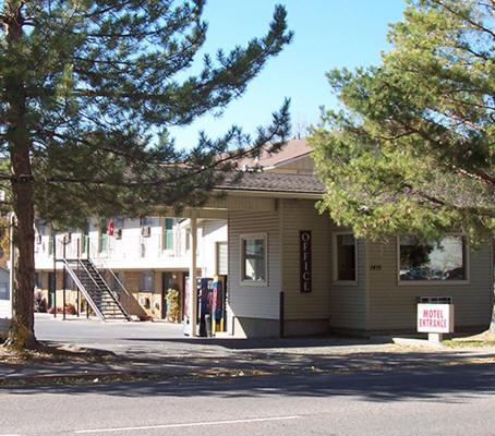 Thunderbird Motel