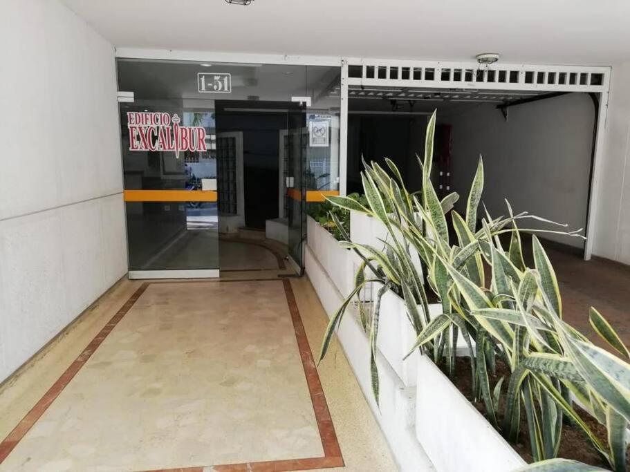 Apartamento Excalibur 11B junto al mar by 4Olas