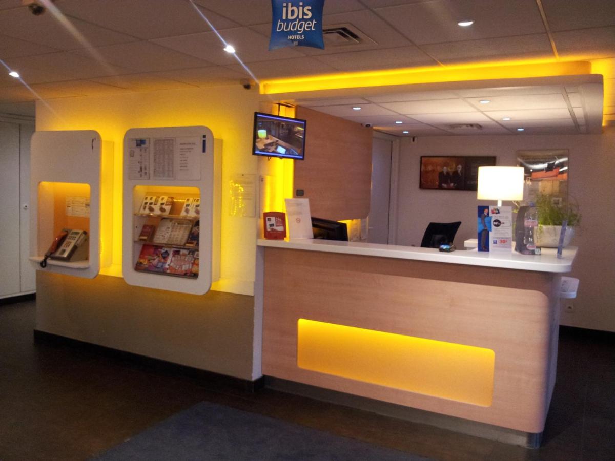 hotel reception